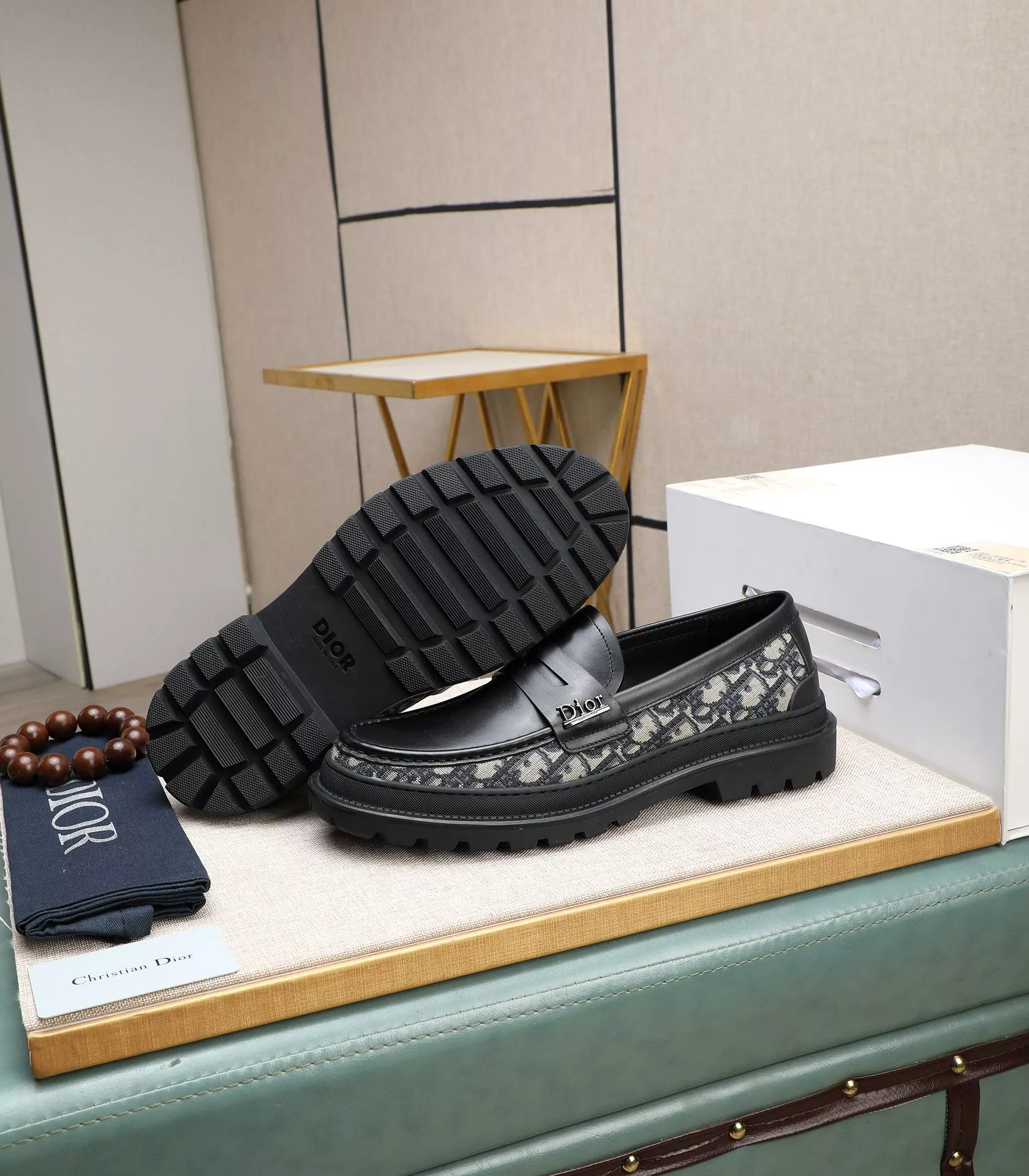Christian Dior Leather Shoes For Men Versatile 8800