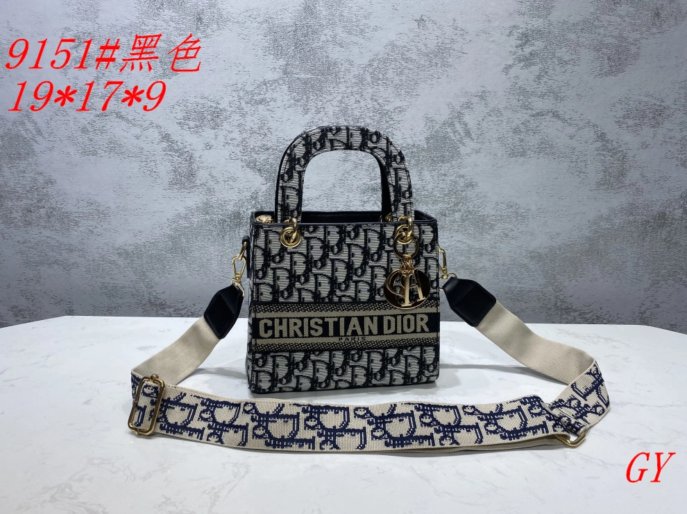 Christian Dior Messenger Bags For Women Functional 9535