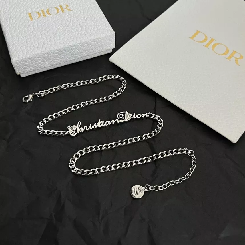 Christian Dior Necklaces Flexible 7176
