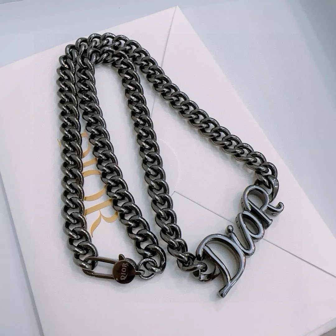 Christian Dior Necklaces Sleek 3409