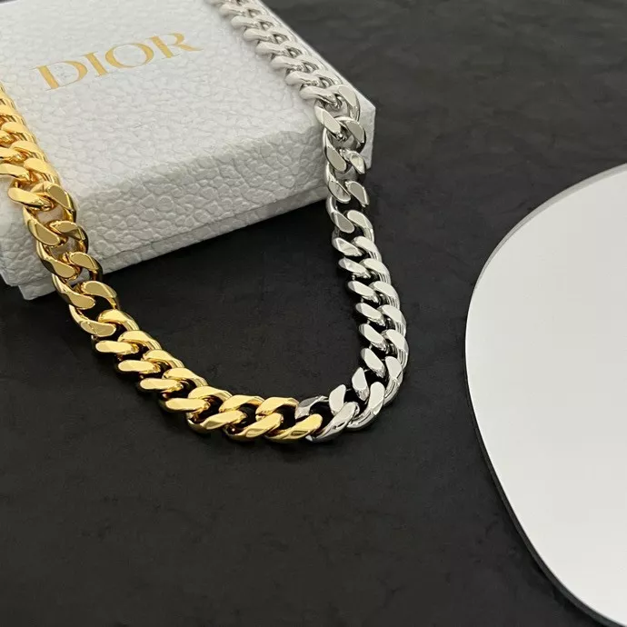 Christian Dior Necklaces Stylish 3111