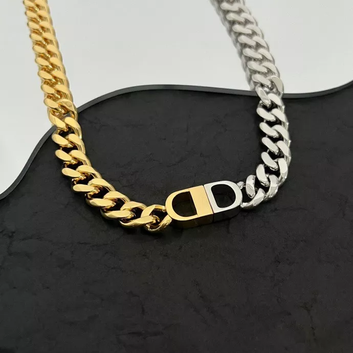 Christian Dior Necklaces Stylish 3111
