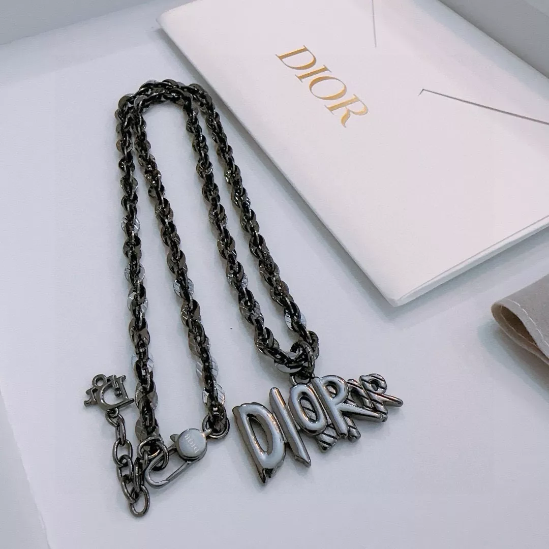Christian Dior Necklaces Versatile 5242