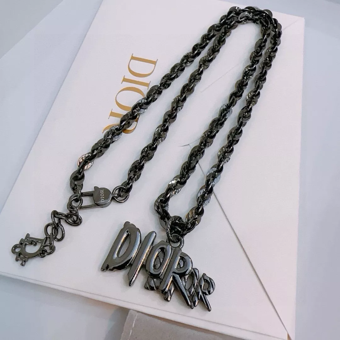 Christian Dior Necklaces Versatile 5242