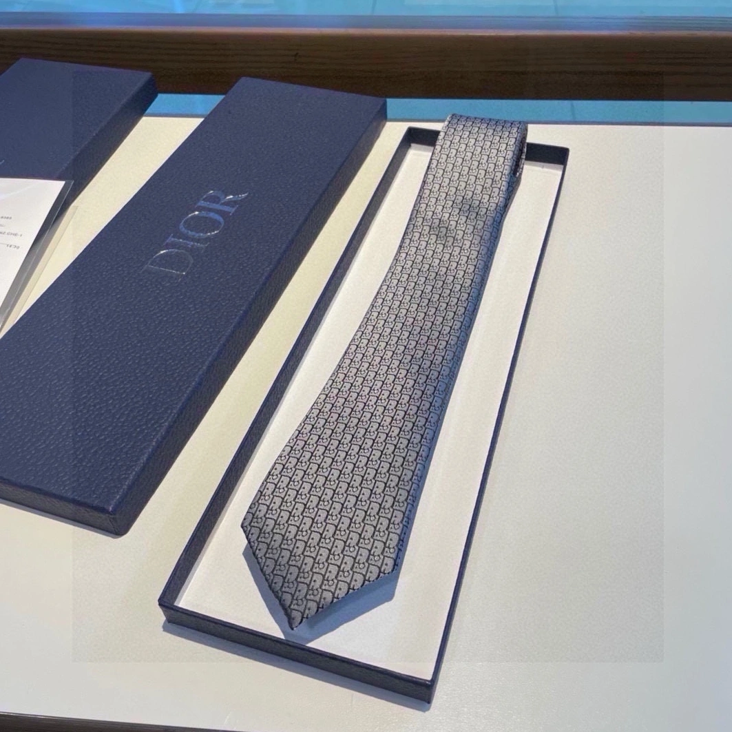 Christian Dior Necktie For Men Versatile 9665