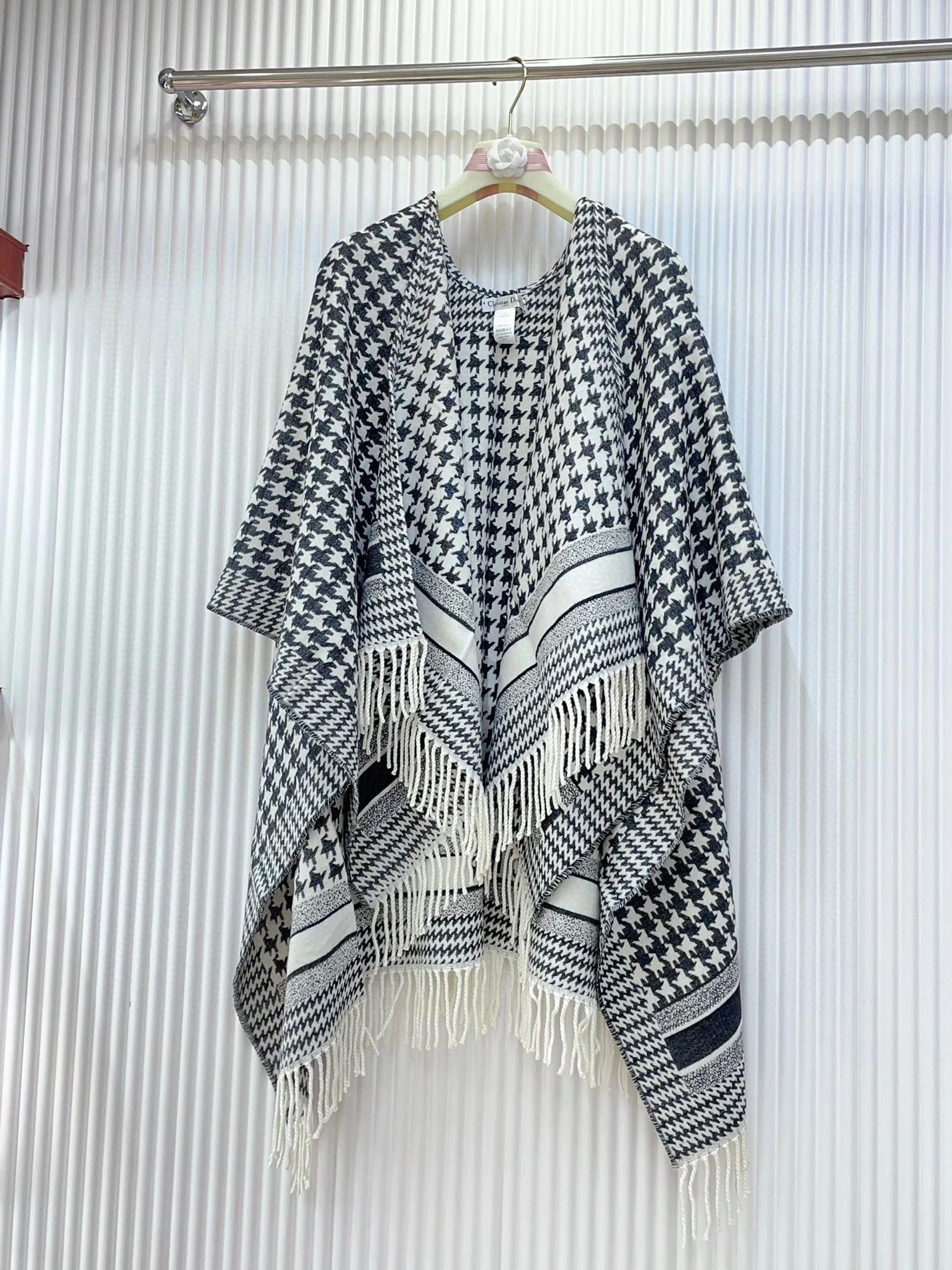Christian Dior Poncho Unique 7218