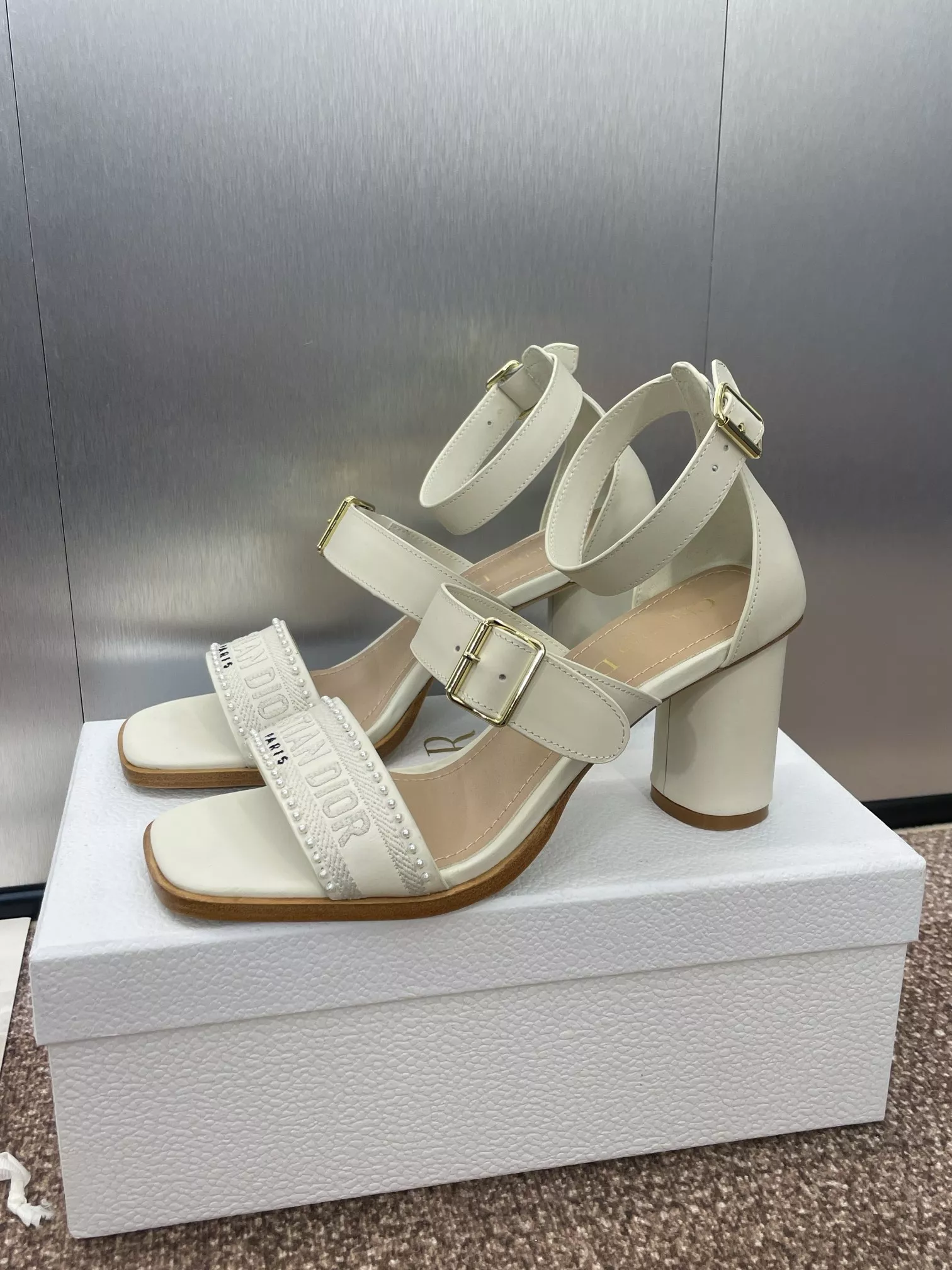Christian Dior Sandal For Women Classic 4933