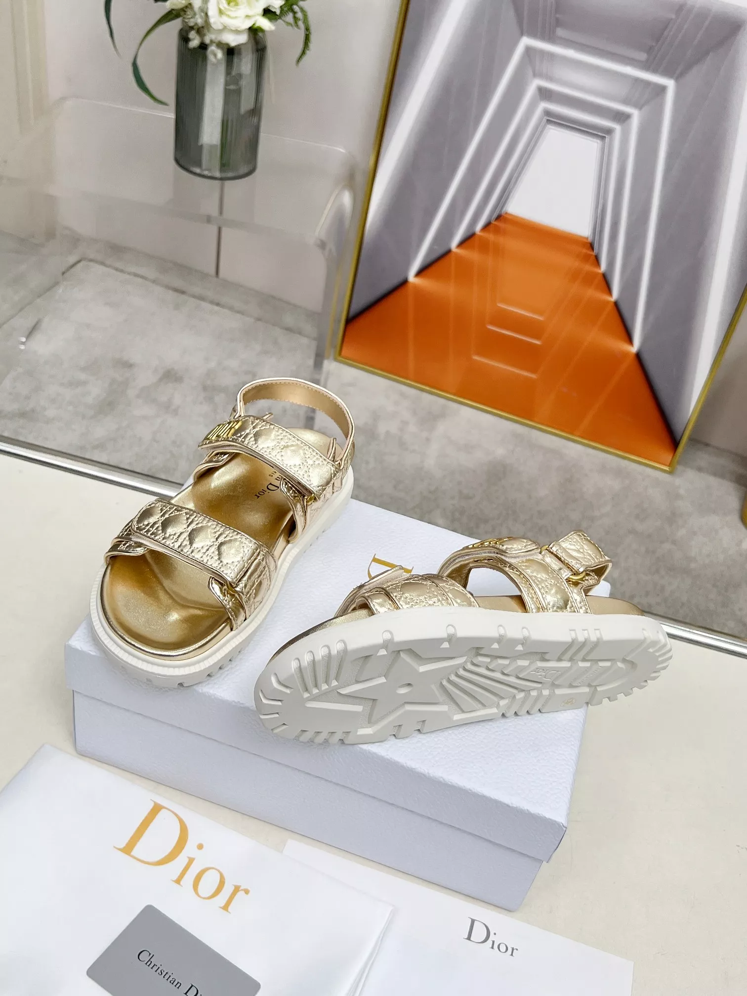Christian Dior Sandal For Women Durable 3932