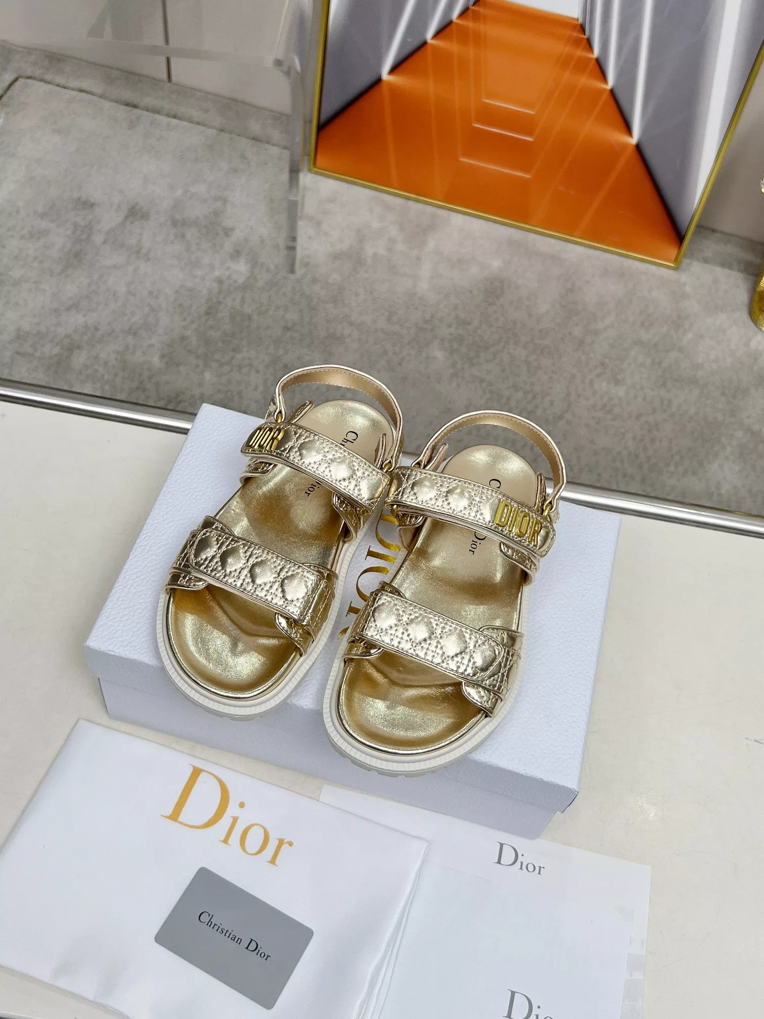 Christian Dior Sandal For Women Durable 3932