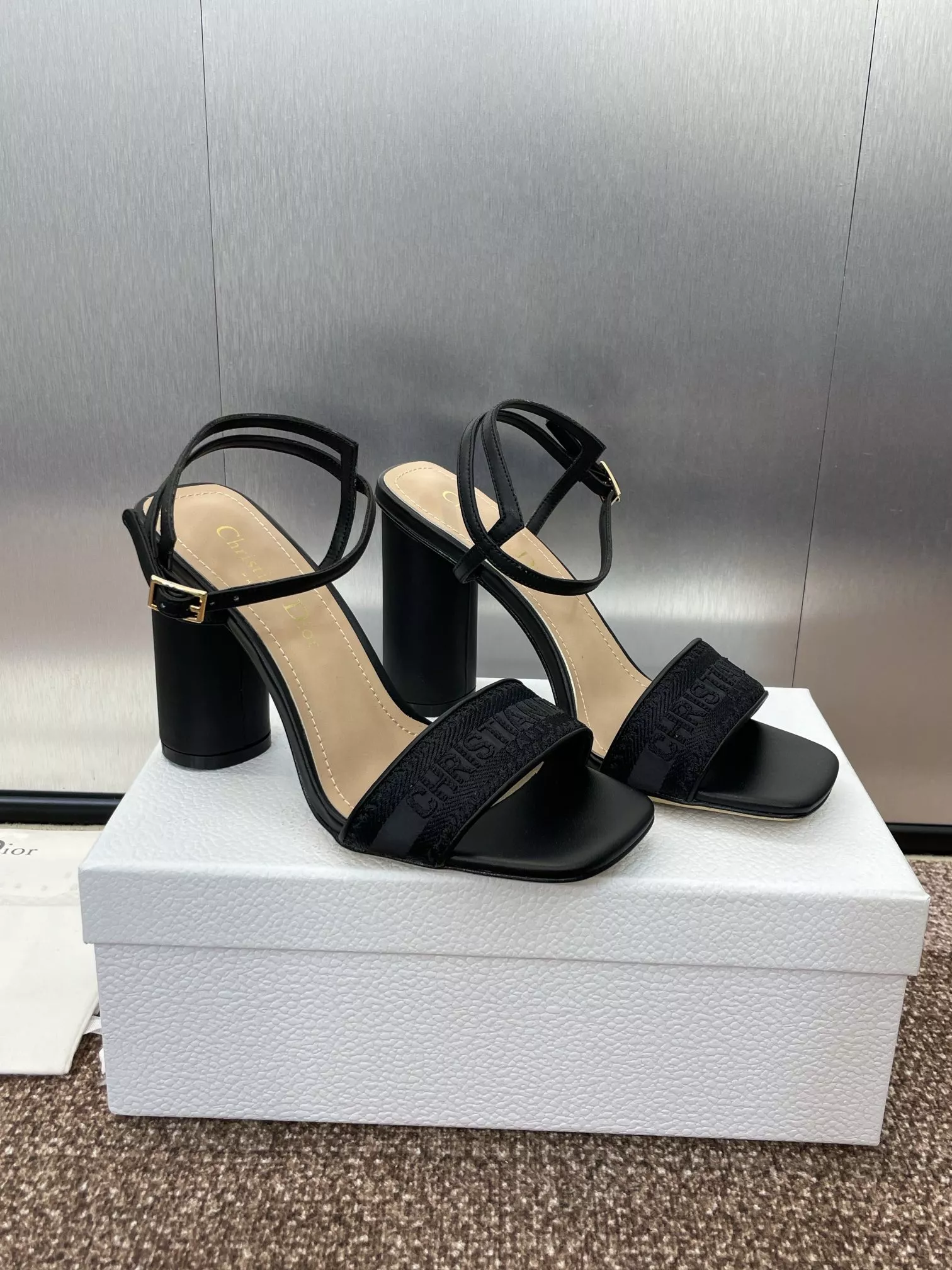 Christian Dior Sandal For Women Durable 6872