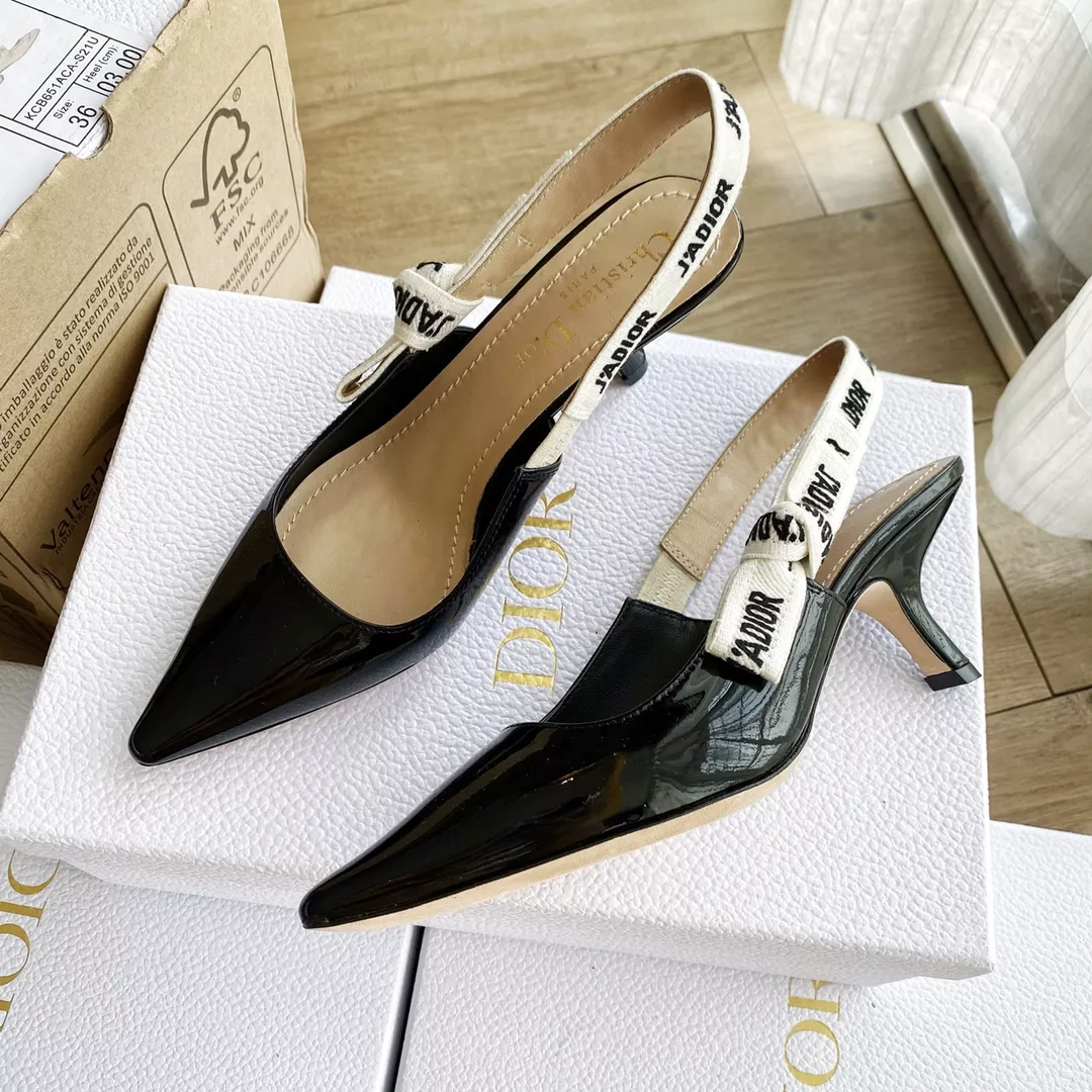 Christian Dior Sandal For Women Elegant 2914