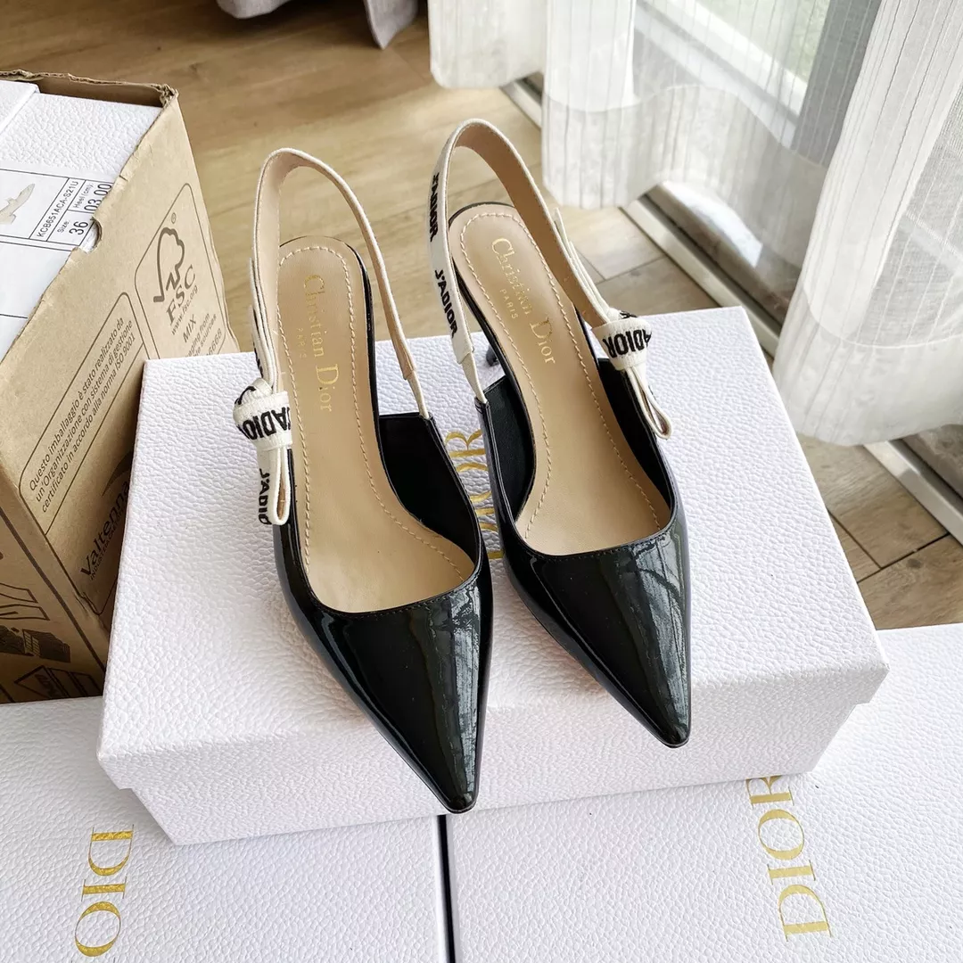 Christian Dior Sandal For Women Elegant 2914
