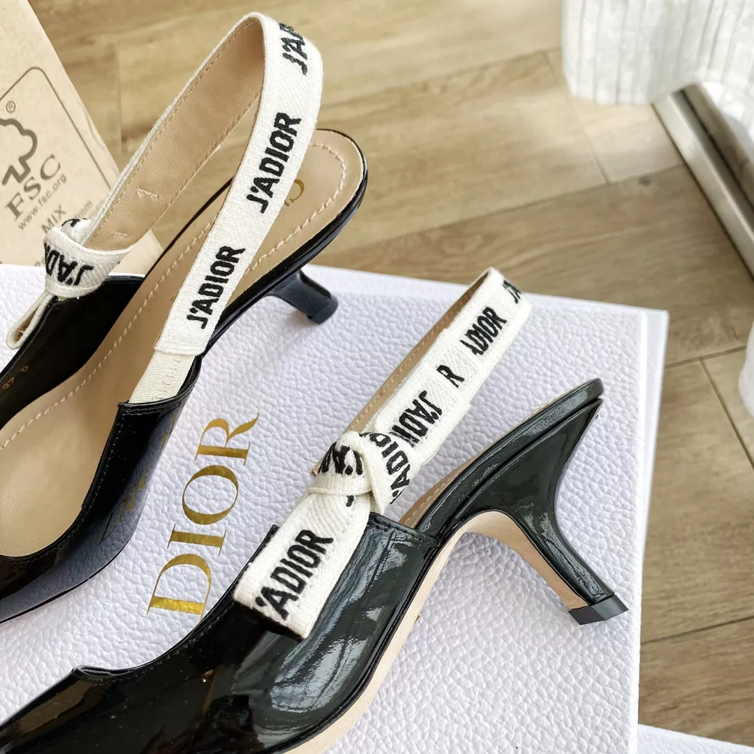 Christian Dior Sandal For Women Elegant 2914