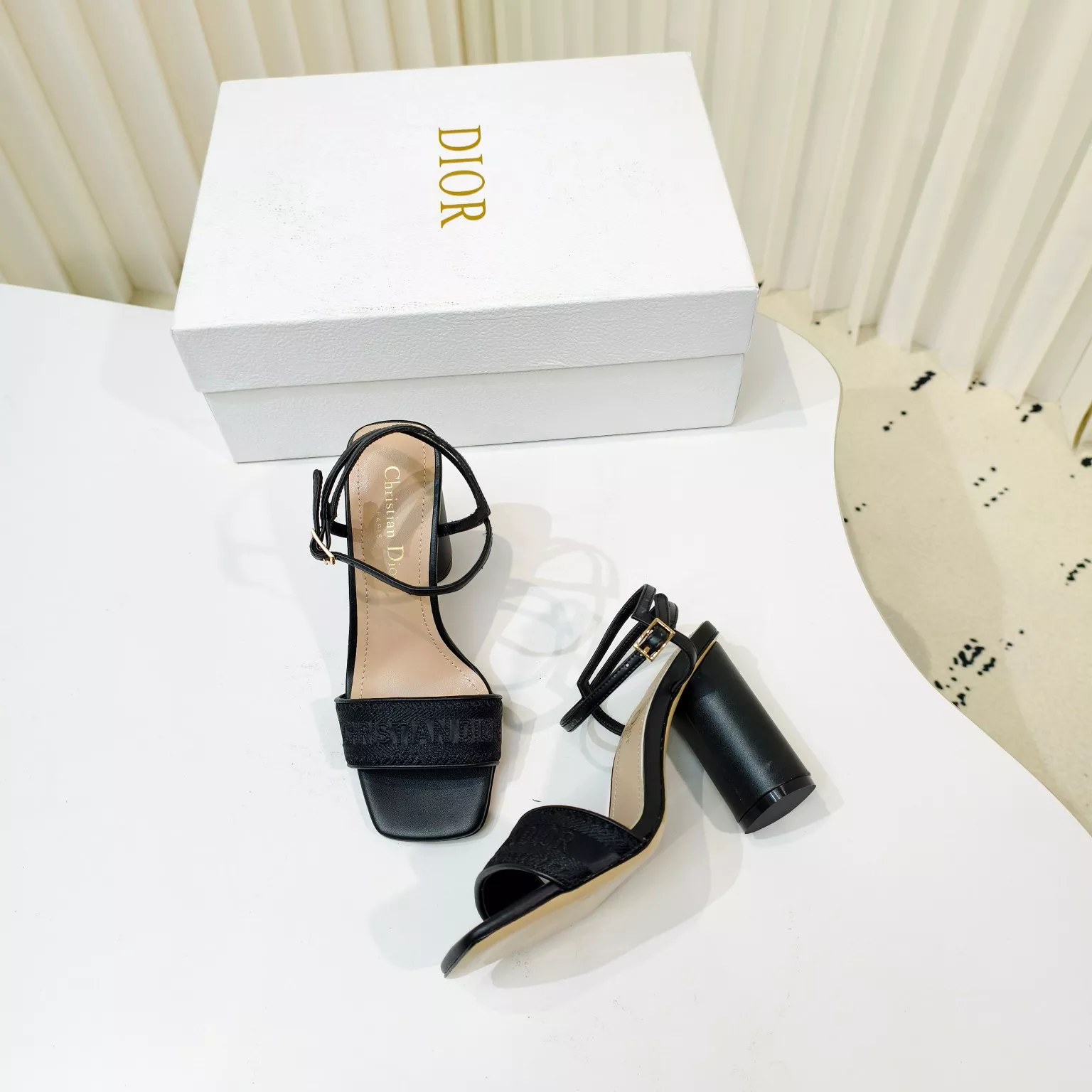 Christian Dior Sandal For Women Lightweight 7509