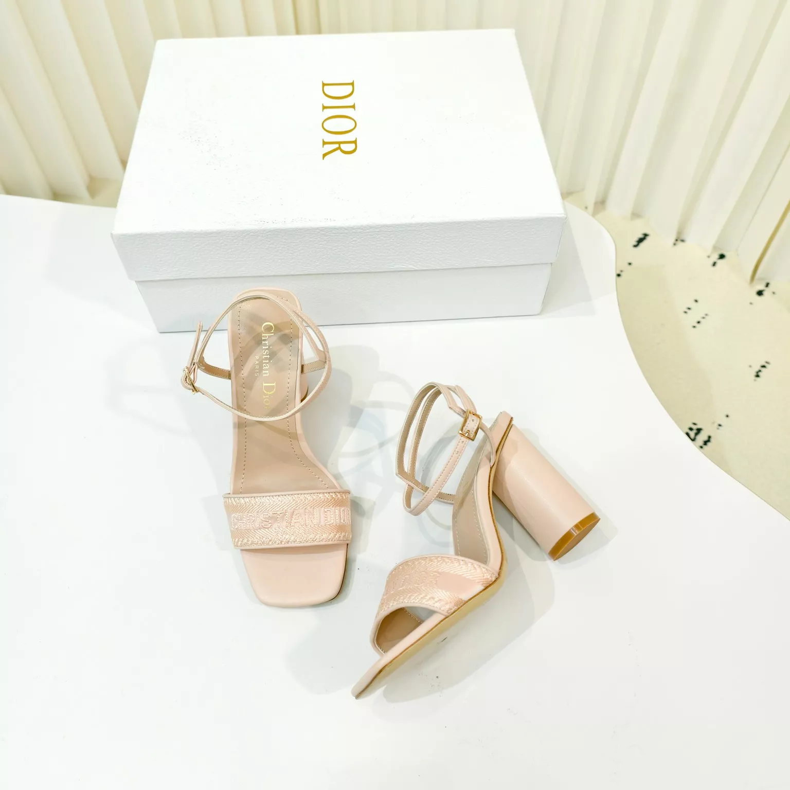 Christian Dior Sandal For Women Lightweight 9670