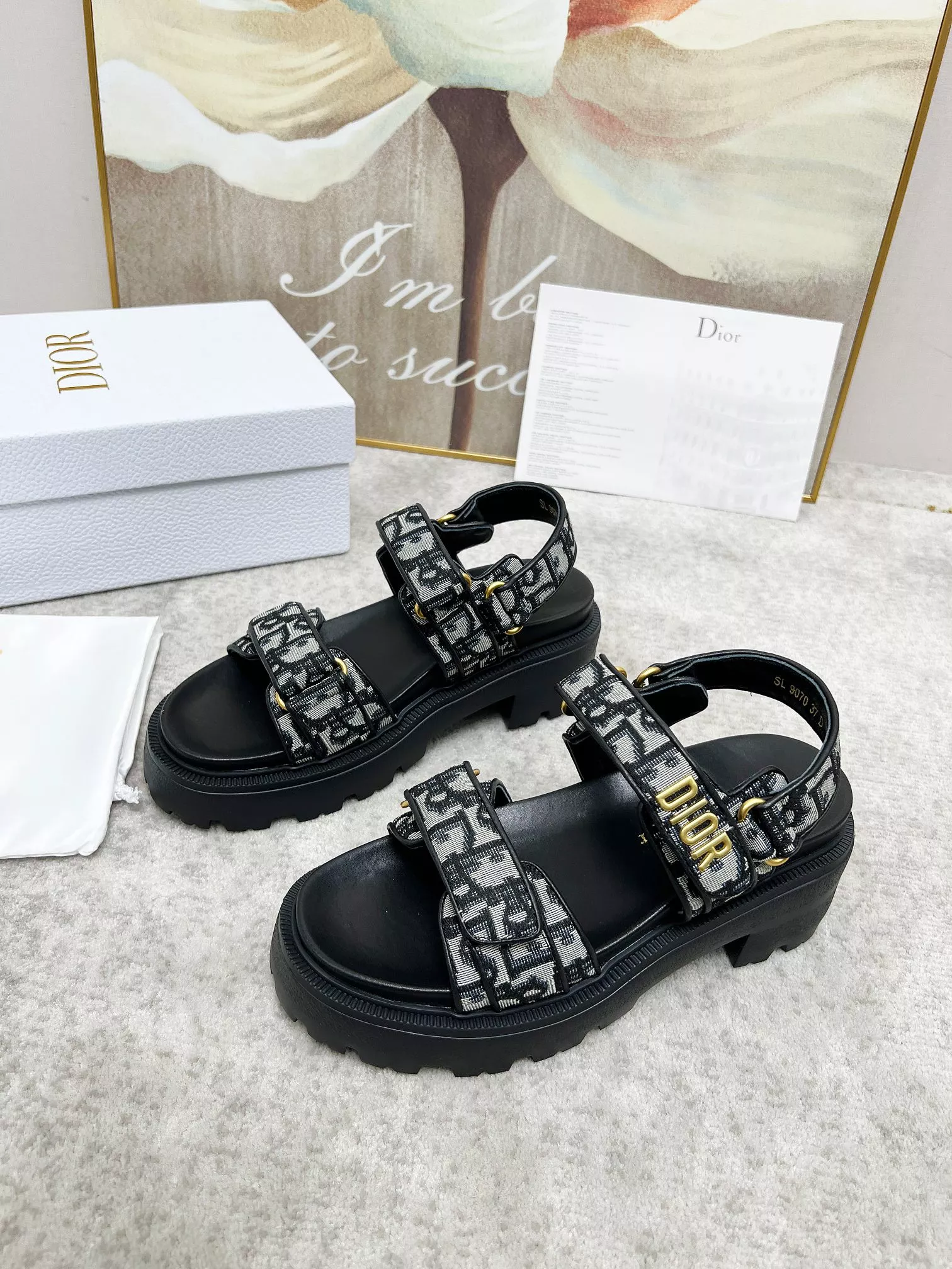 Christian Dior Sandal For Women ModernLook 2985