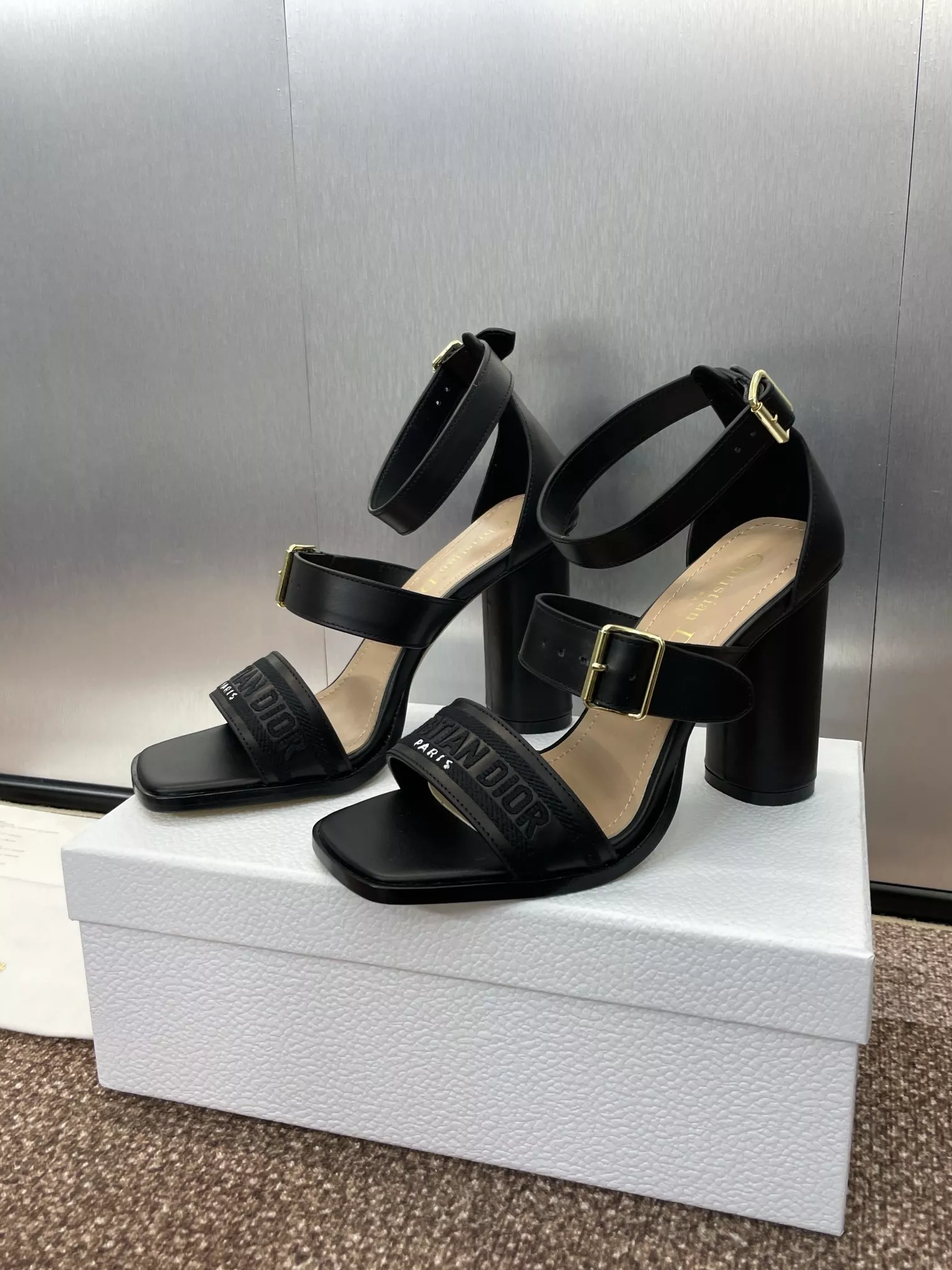 Christian Dior Sandal For Women Popular 4401