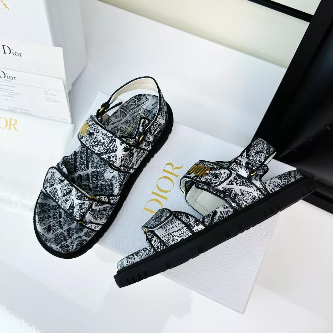 Christian Dior Sandal For Women Practical 6738