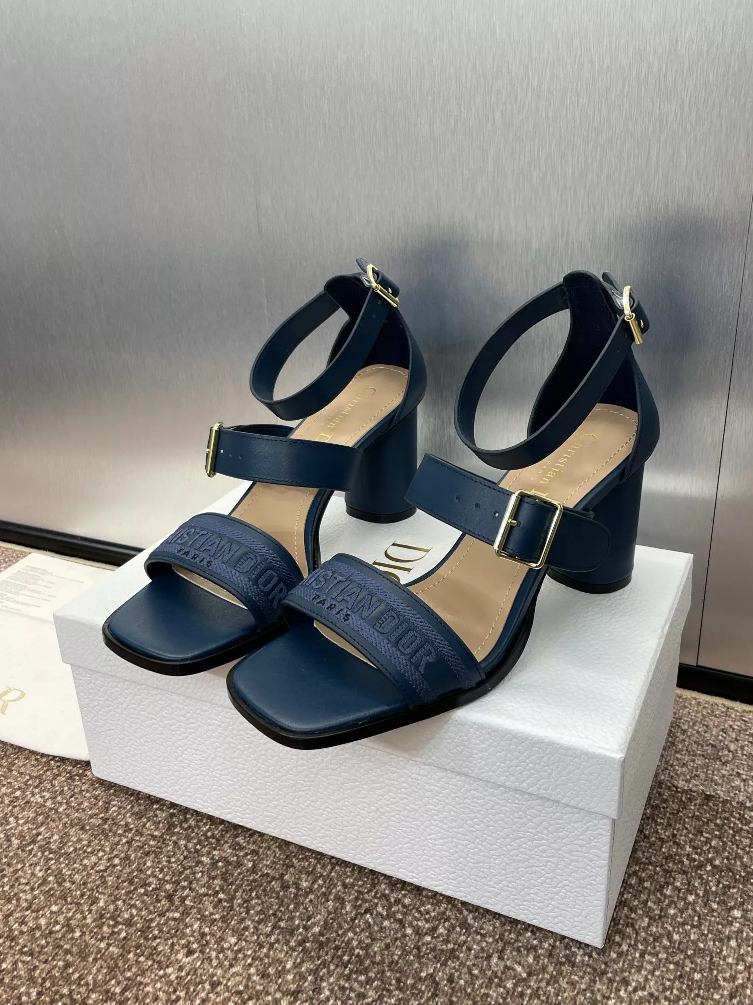 Christian Dior Sandal For Women Reliable 5925