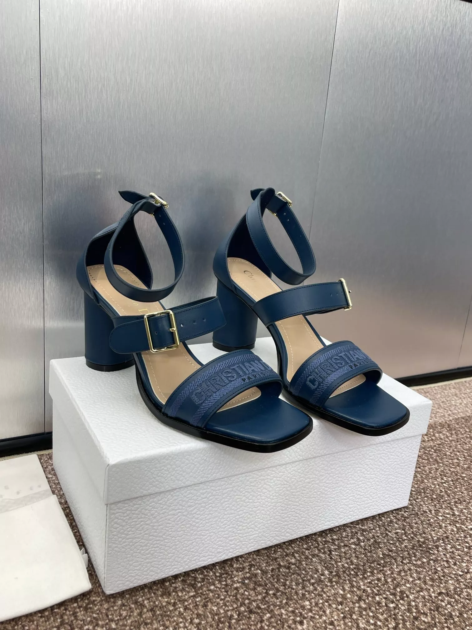 Christian Dior Sandal For Women Reliable 5925