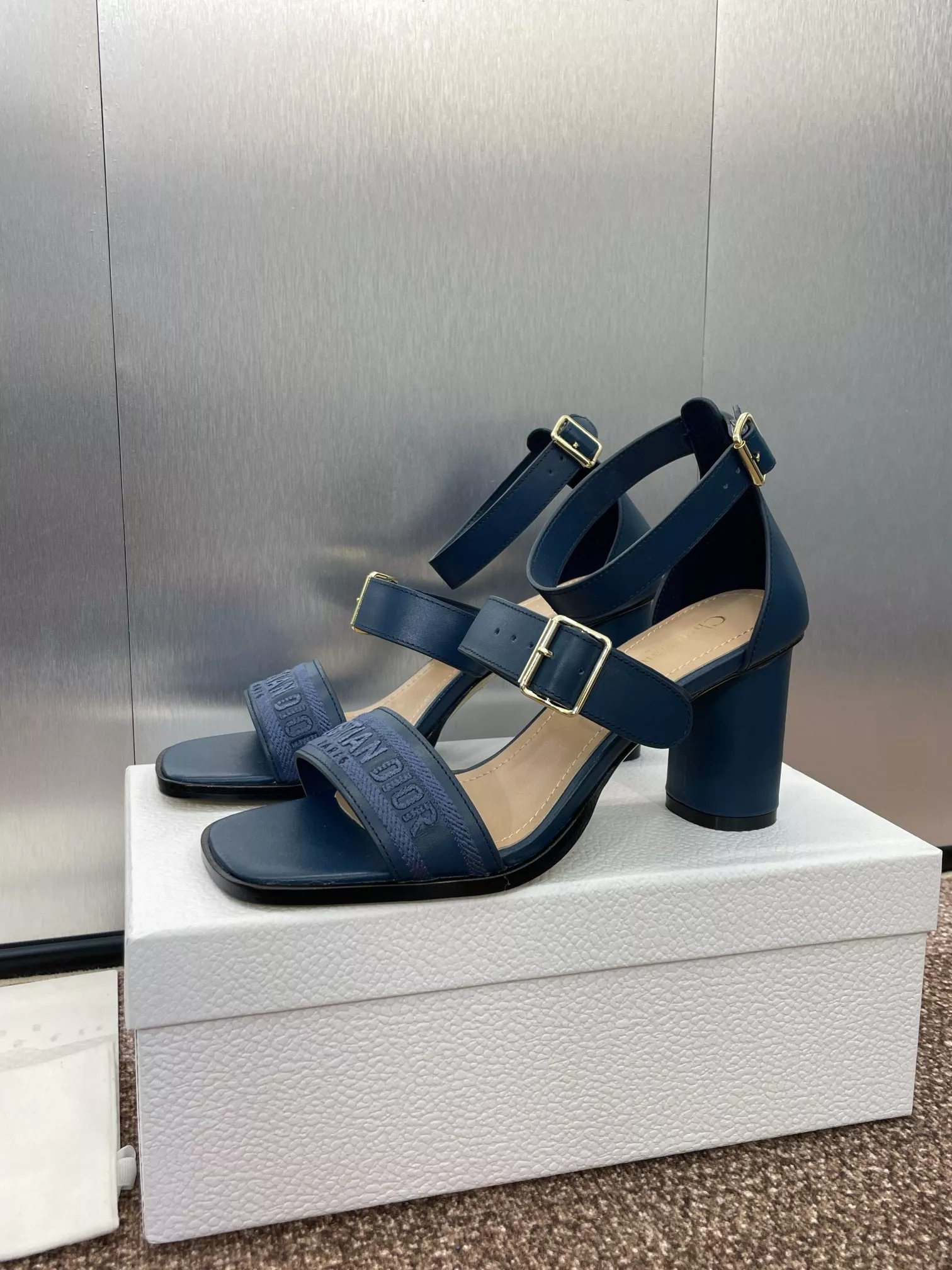 Christian Dior Sandal For Women Reliable 5925