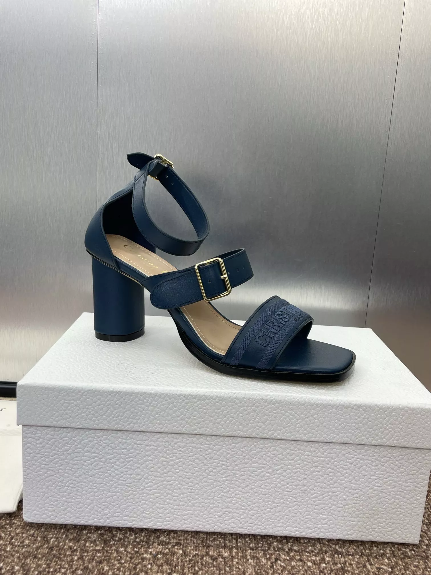 Christian Dior Sandal For Women Reliable 5925