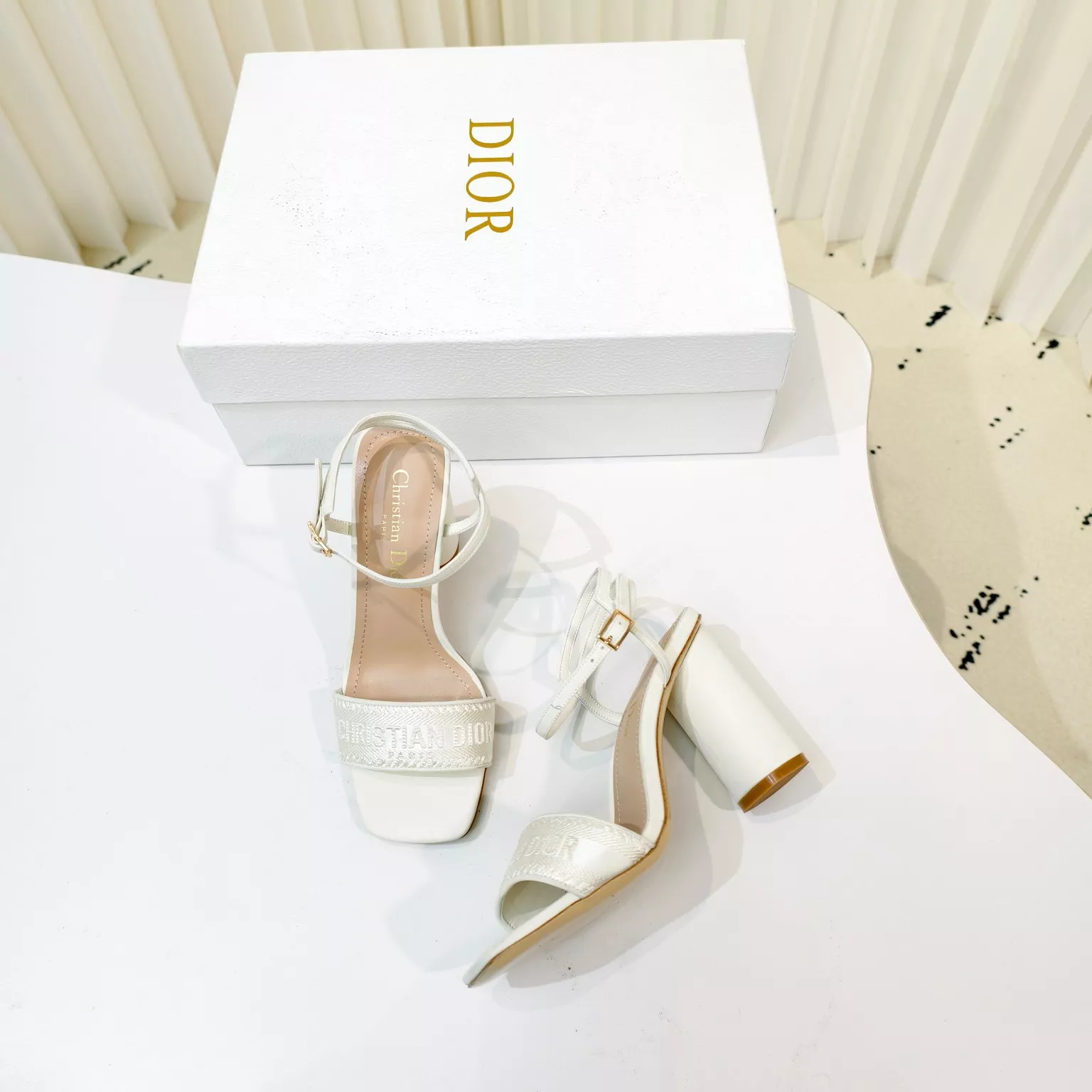Christian Dior Sandal For Women Reliable 9243