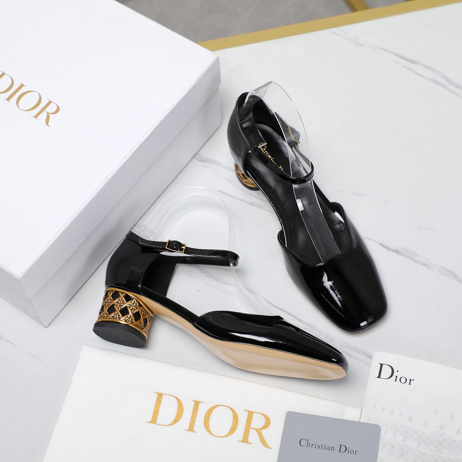 Christian Dior Sandal For Women Sleek 2928