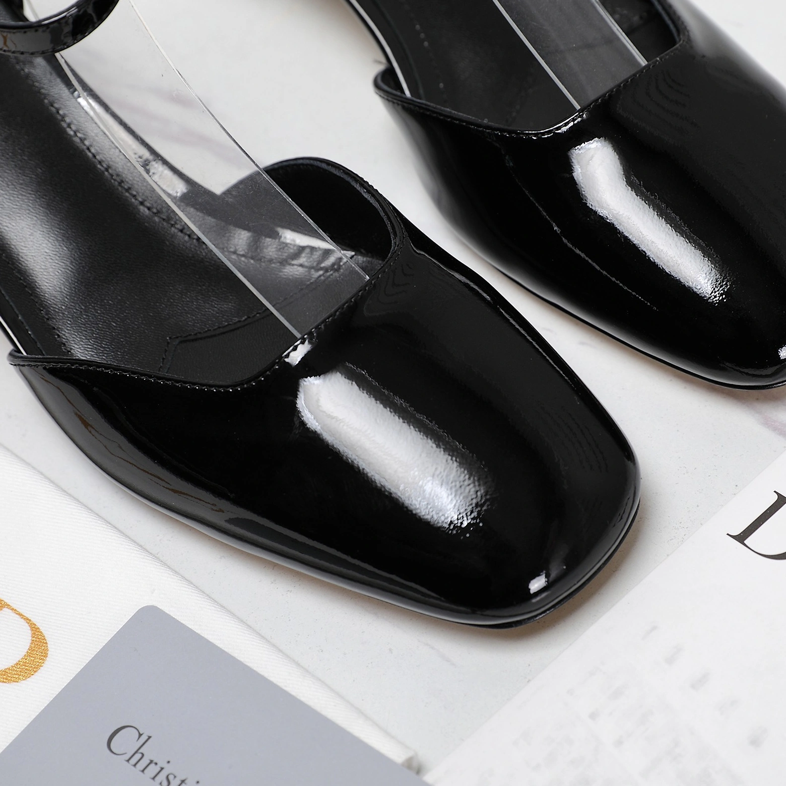 Christian Dior Sandal For Women Sleek 2928