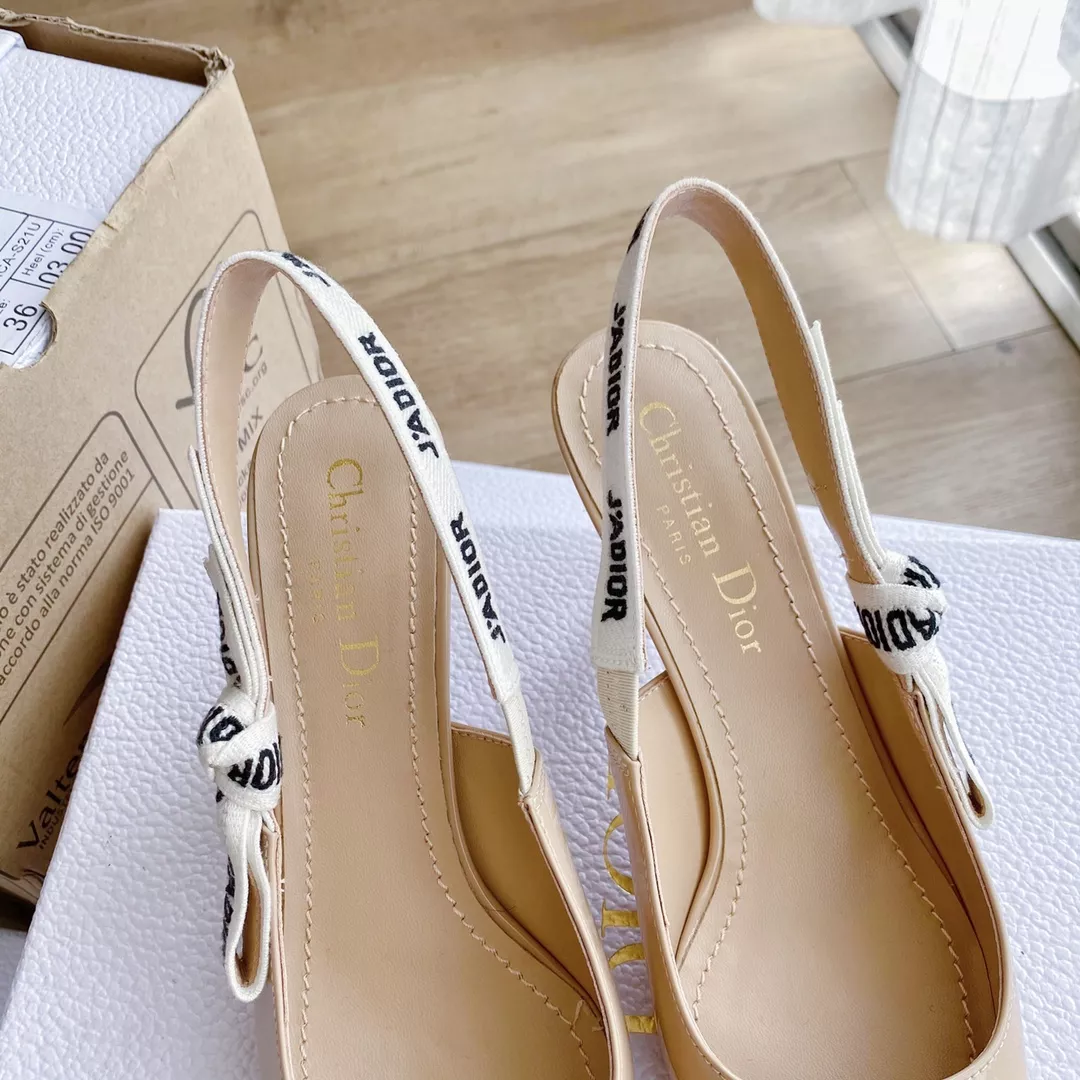 Christian Dior Sandal For Women Sleek 4758