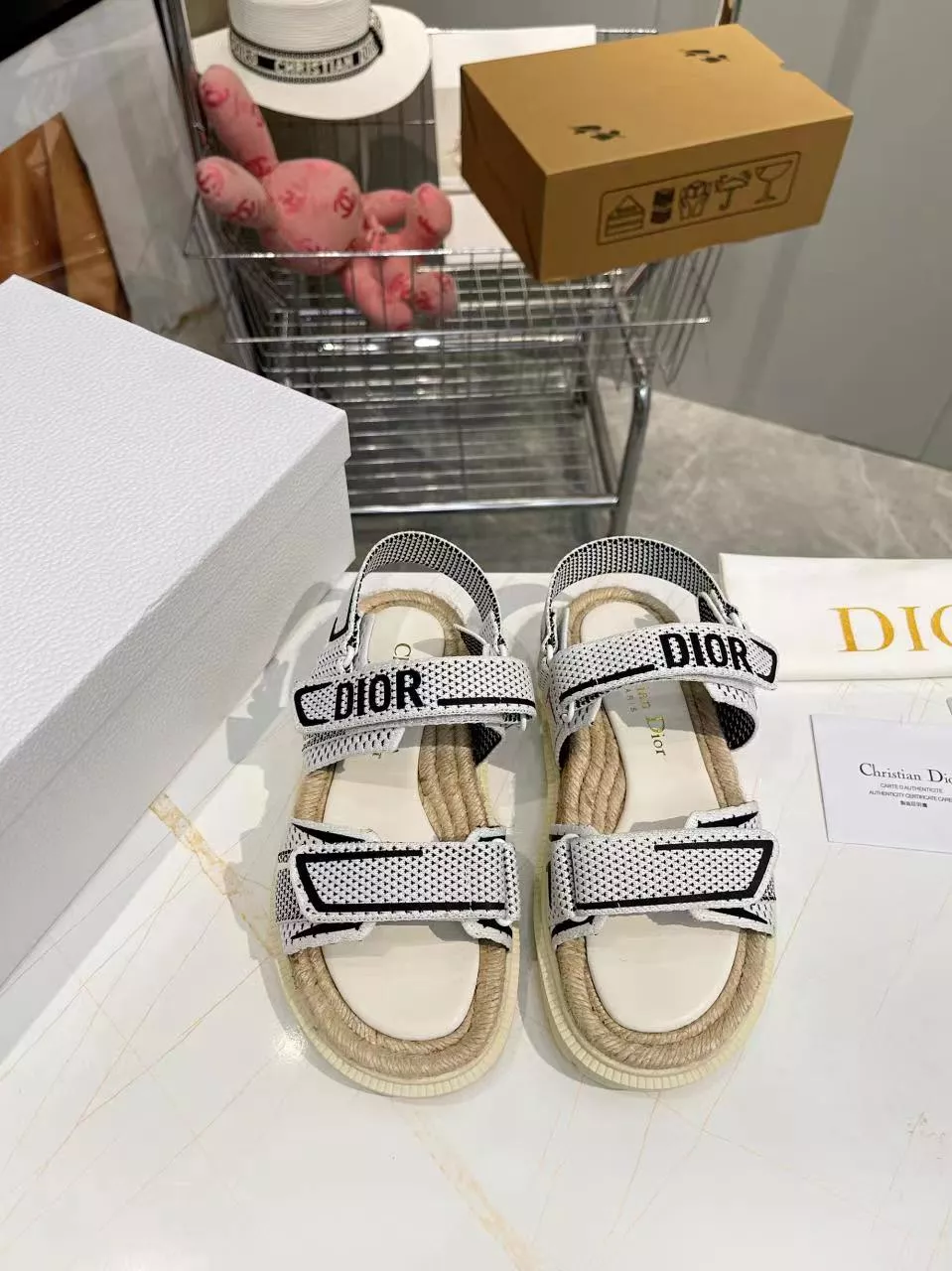 Christian Dior Sandal For Women Sleek 7310