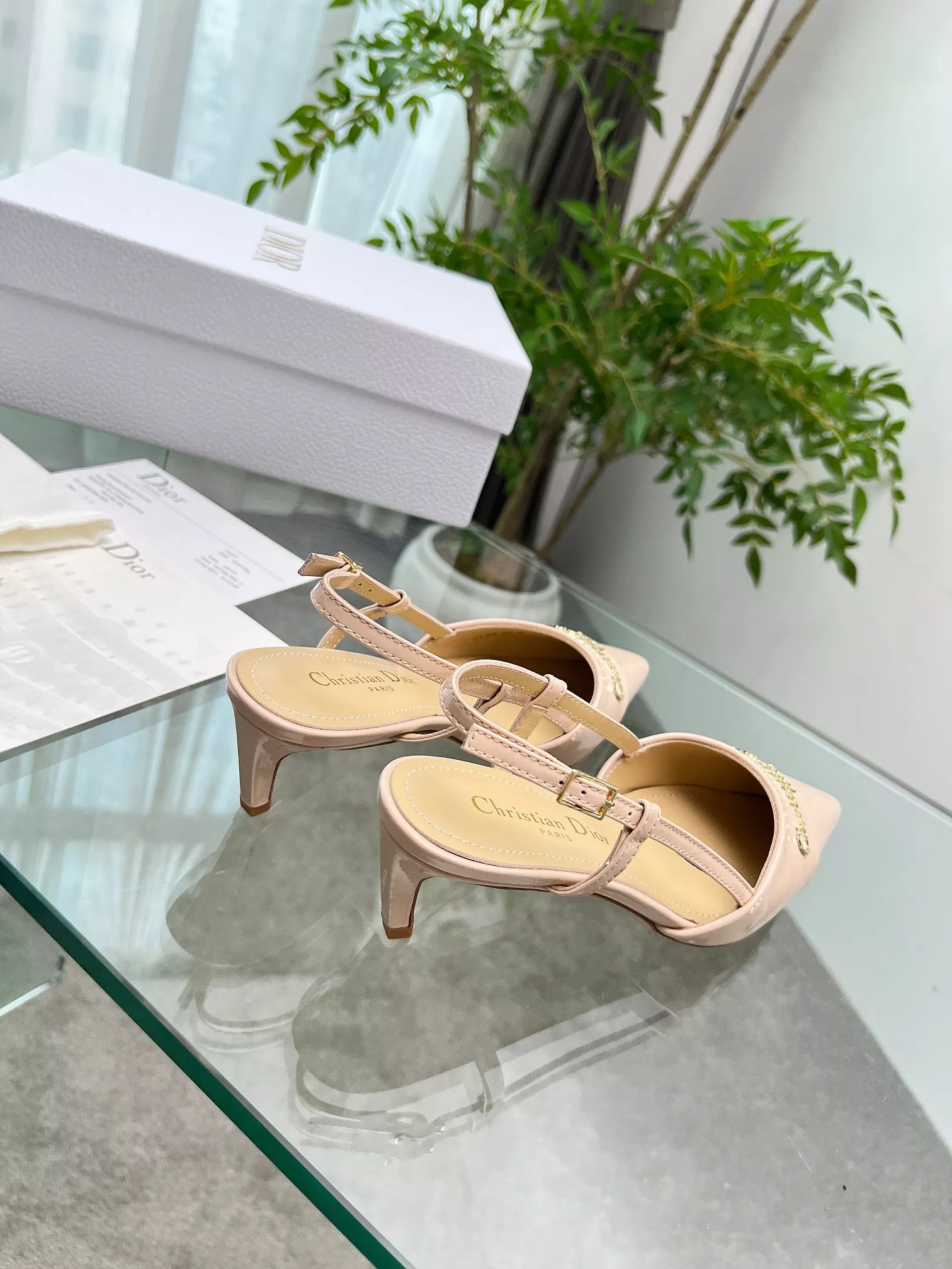 Christian Dior Sandal For Women Sophisticated 3064