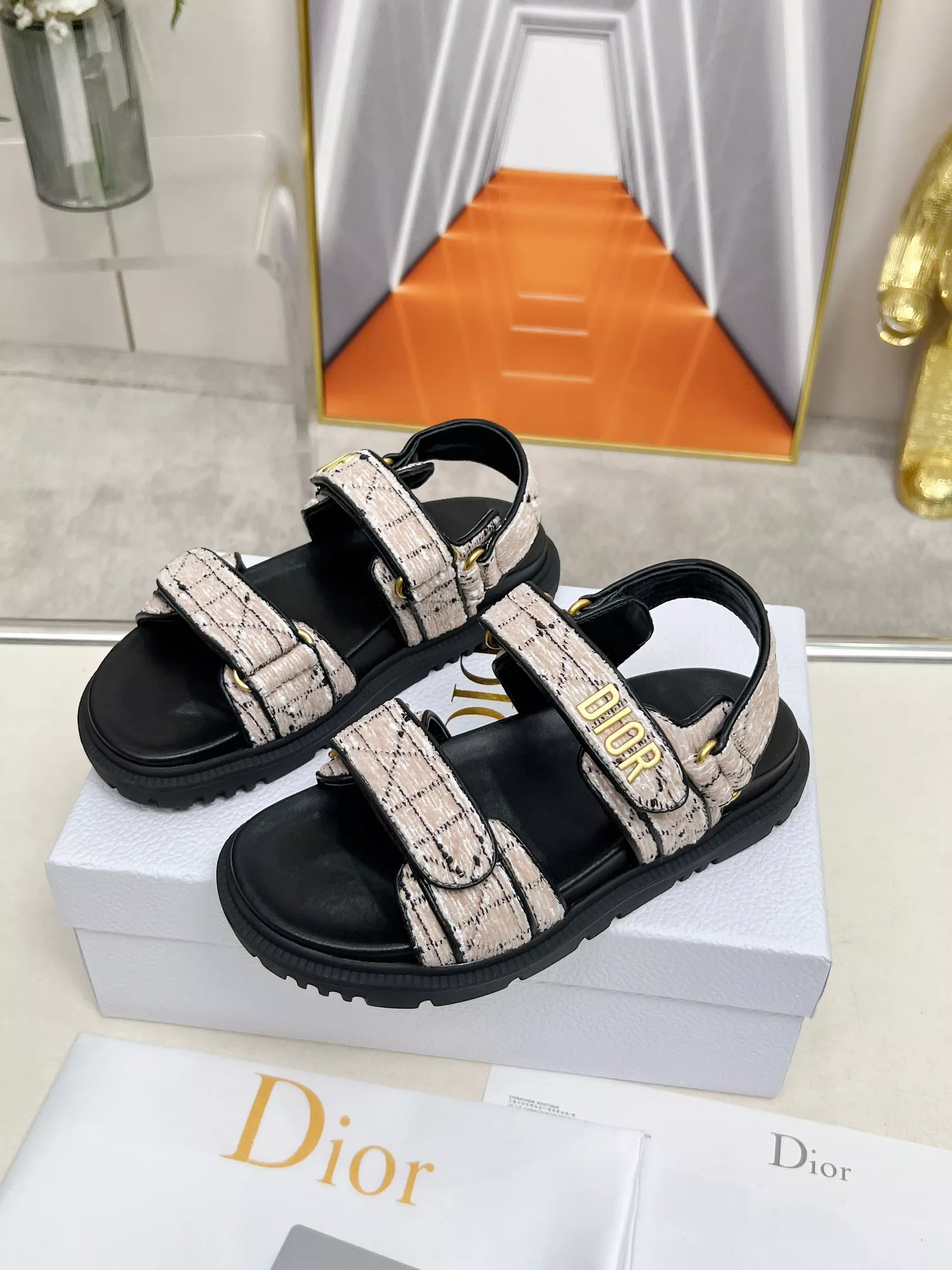 Christian Dior Sandal For Women UrbanStyle 1598