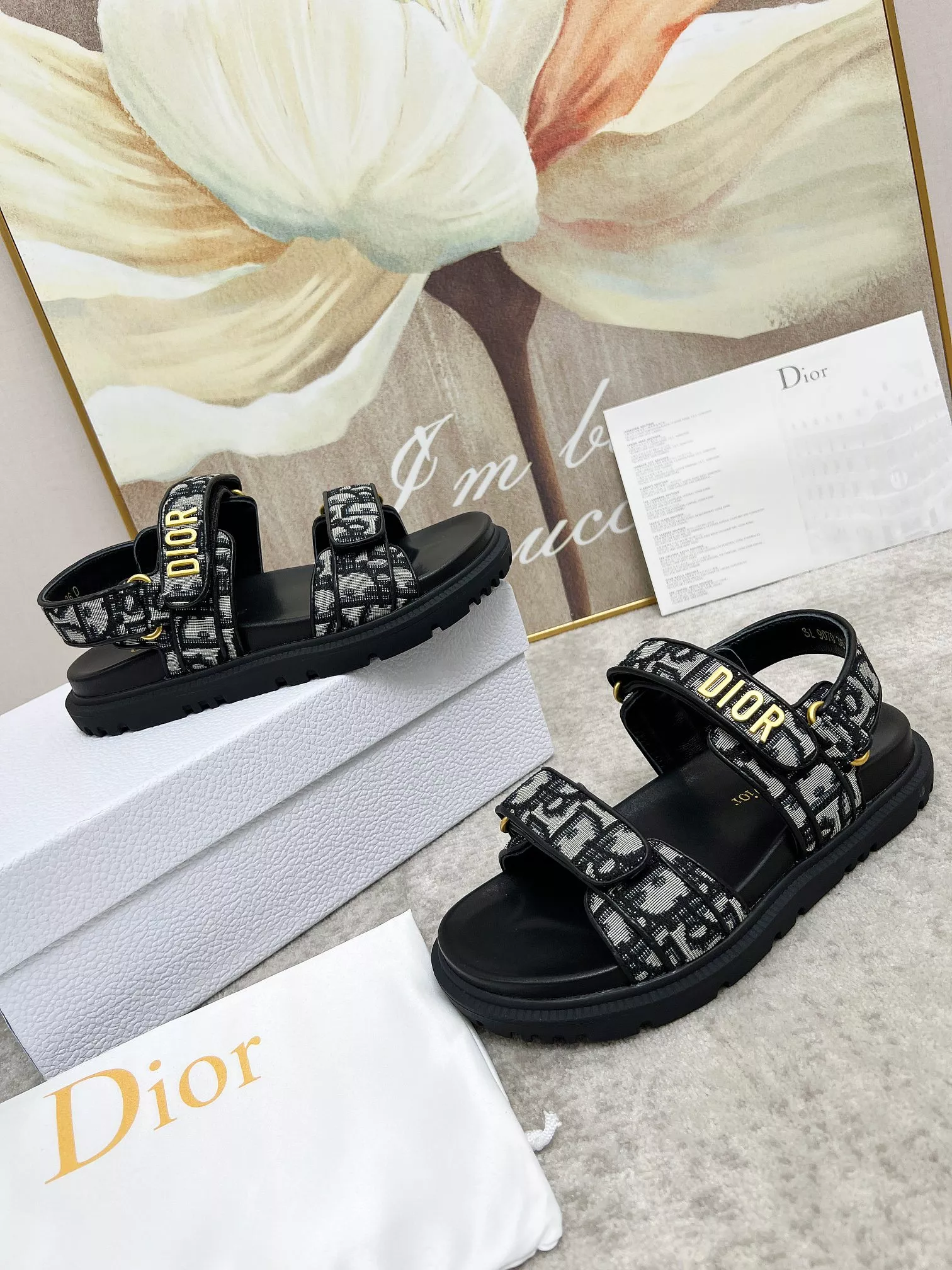Christian Dior Sandal For Women UrbanStyle 8588
