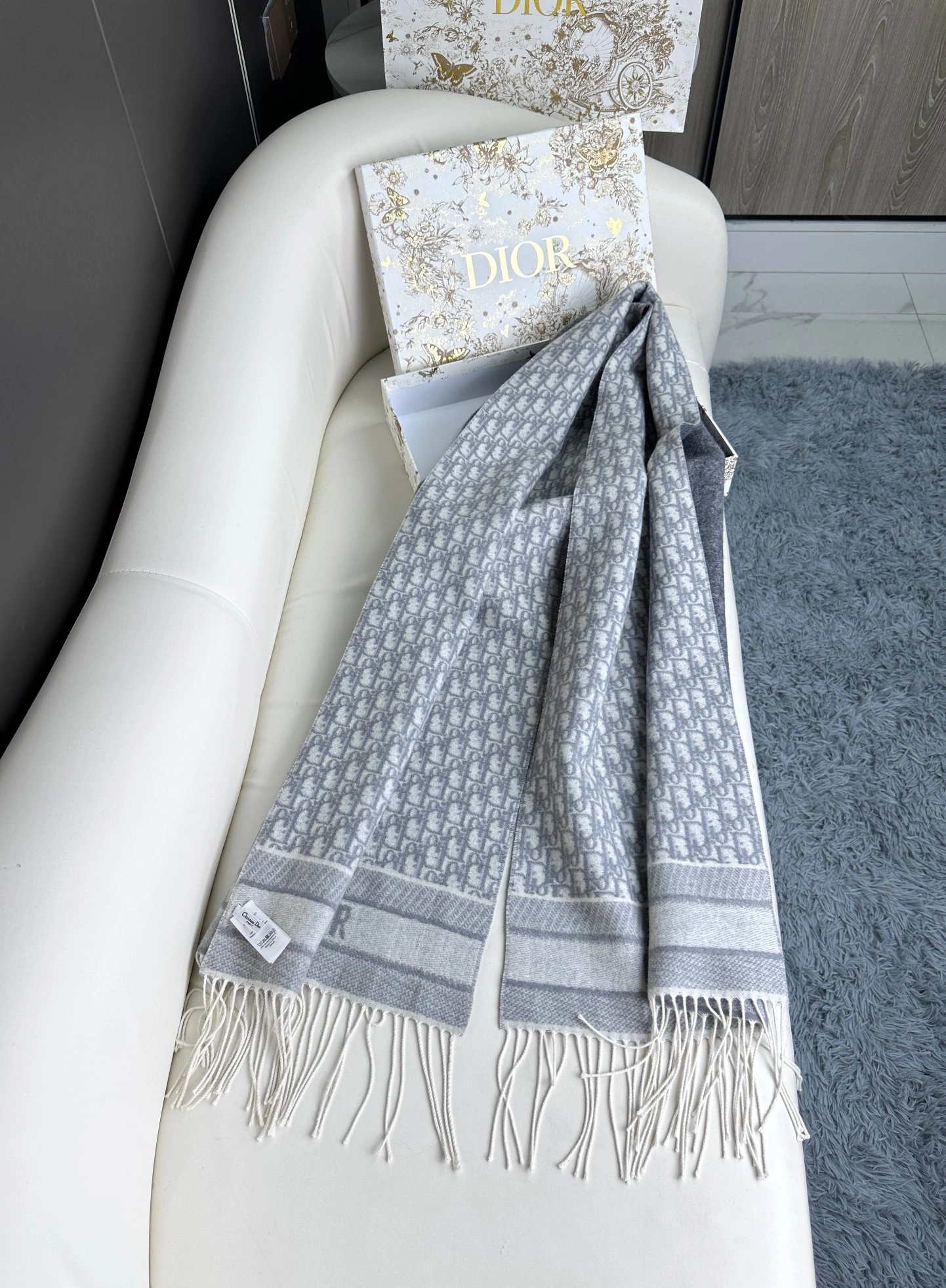 Christian Dior Scarf EasyMatch 1565