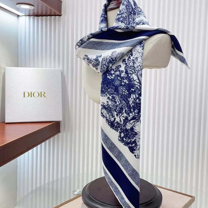 Christian Dior Silk Squares Comfortable 900