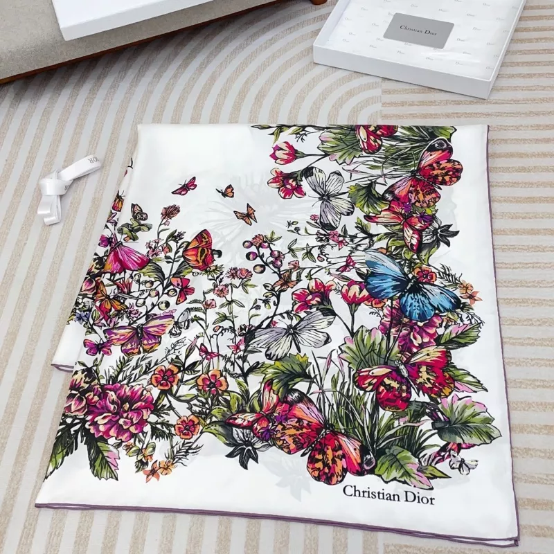 Christian Dior Silk Squares Compact 5153