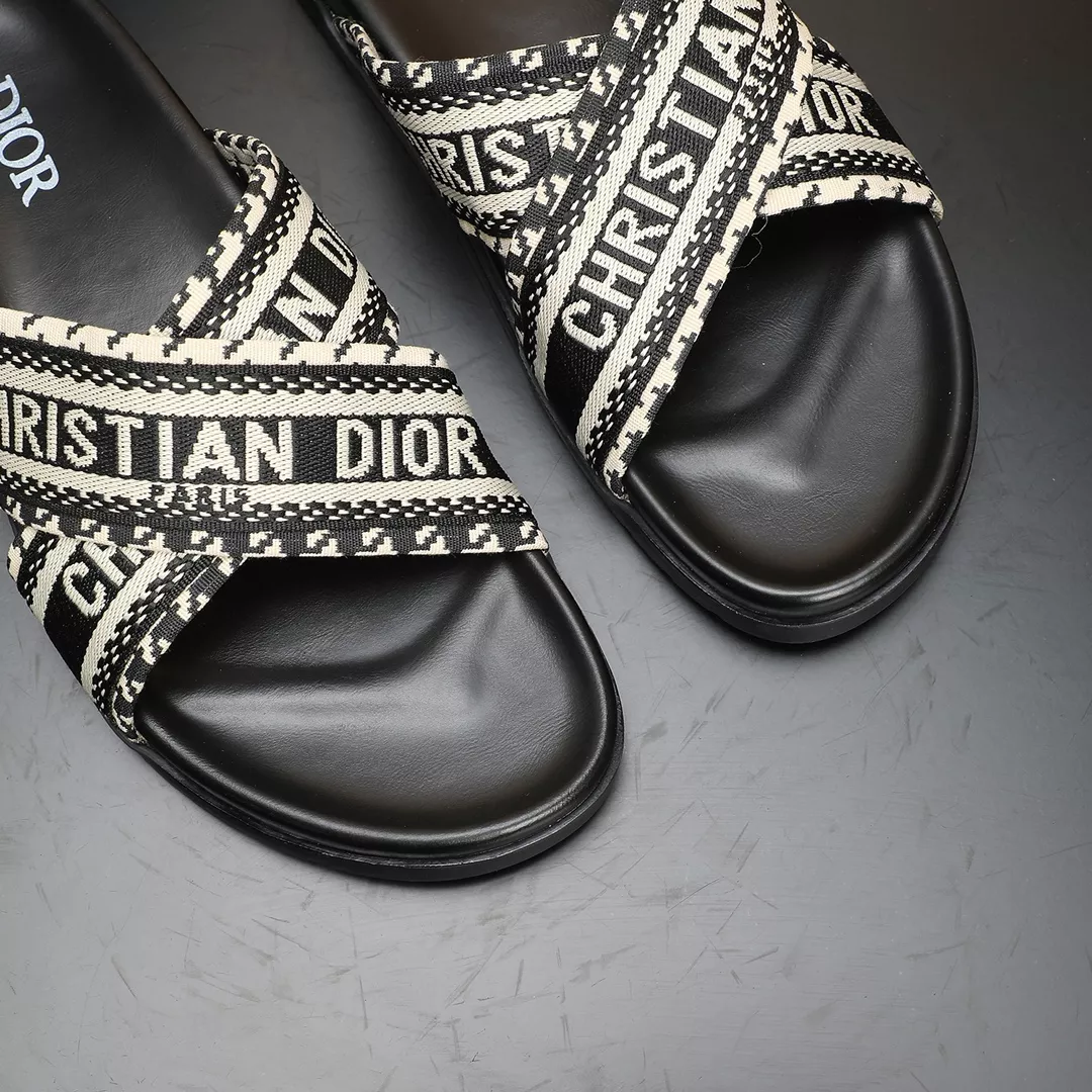 Christian Dior Slippers For Men Bold 9777