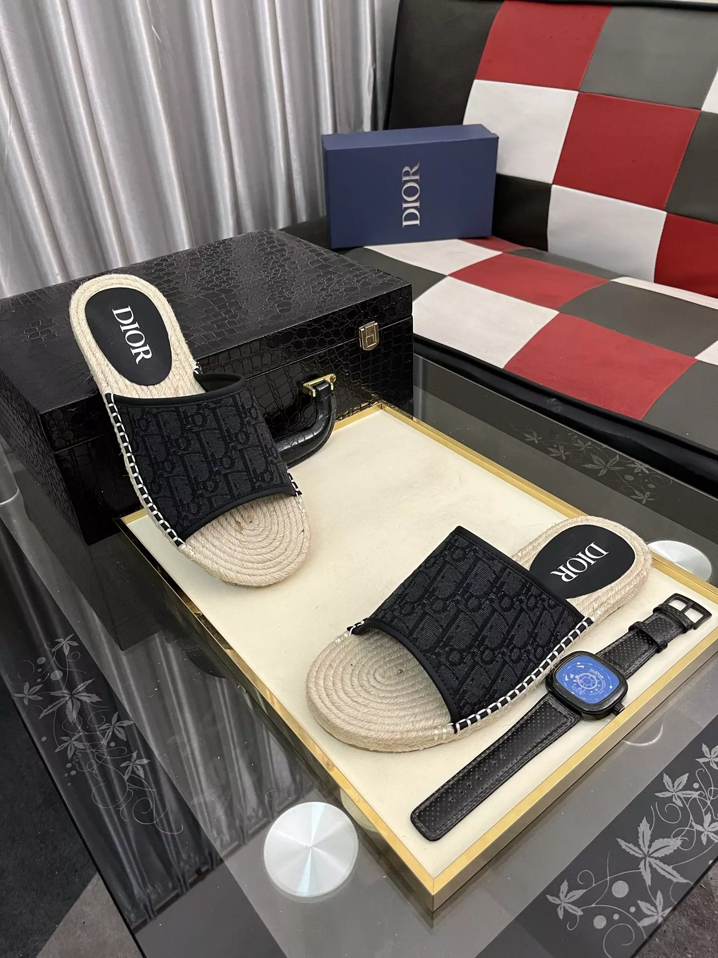 Christian Dior Slippers For Men Fashionable 1456