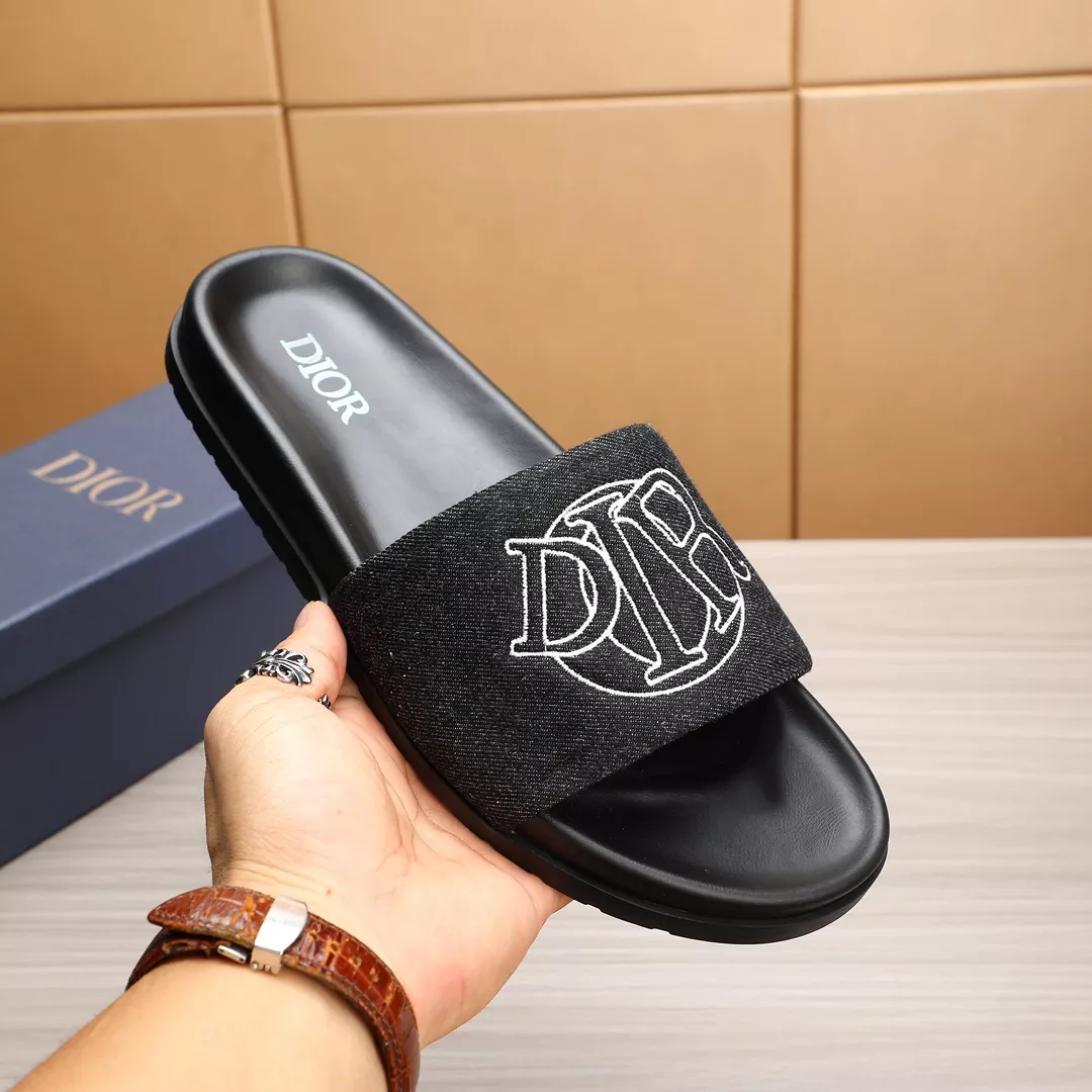 Christian Dior Slippers For Men Practical 684