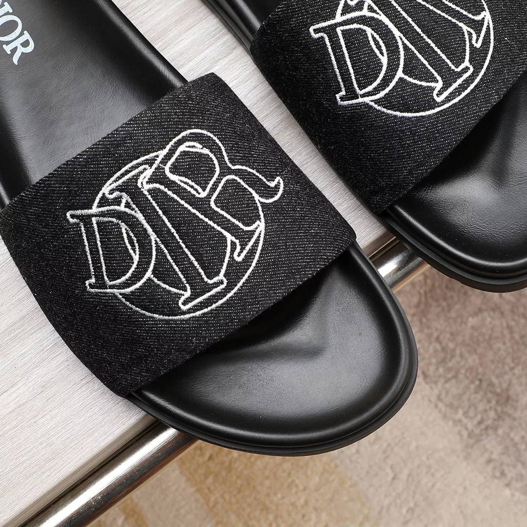Christian Dior Slippers For Men Practical 684