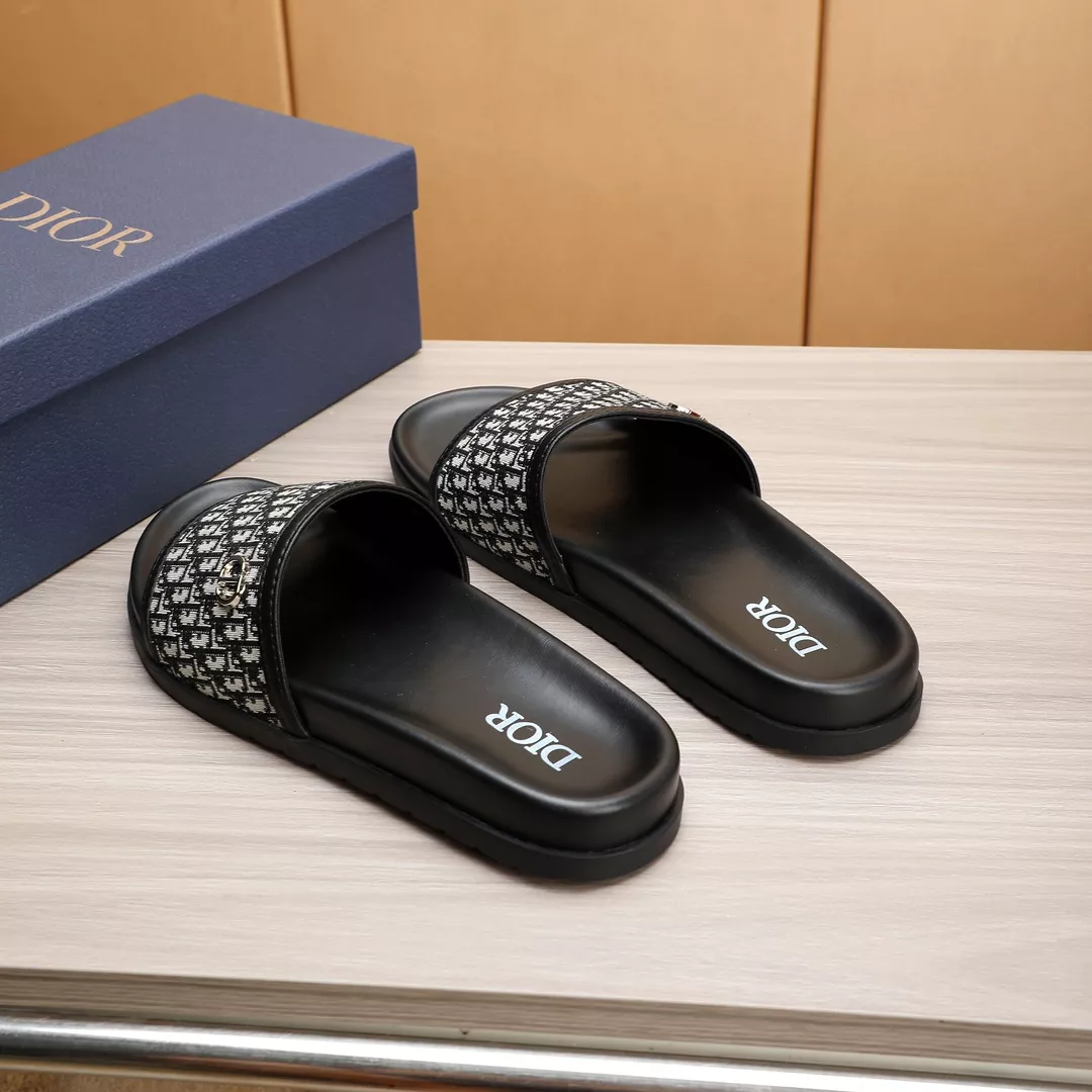 Christian Dior Slippers For Men Reliable 6808