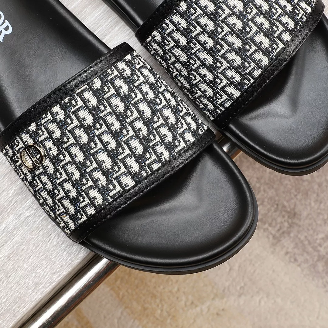 Christian Dior Slippers For Men Reliable 6808