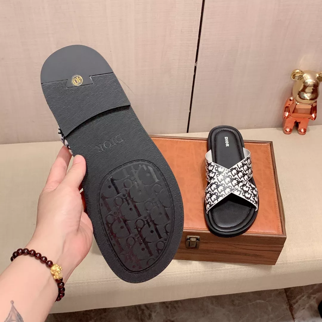 Christian Dior Slippers For Men Sophisticated 4330