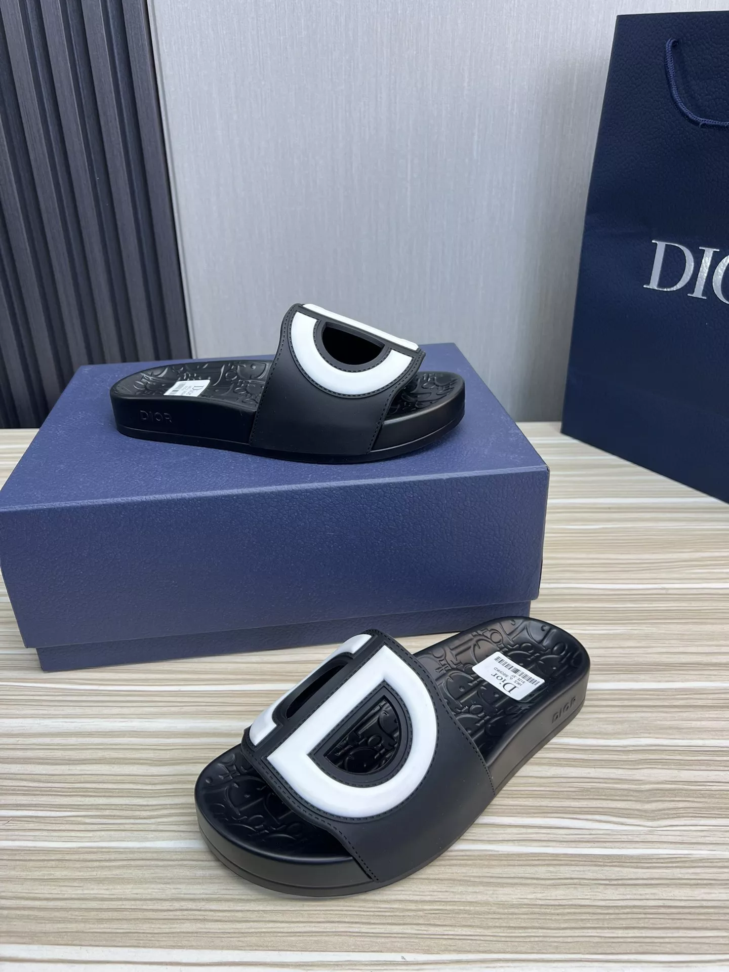 Christian Dior Slippers For Men Timeless 8638