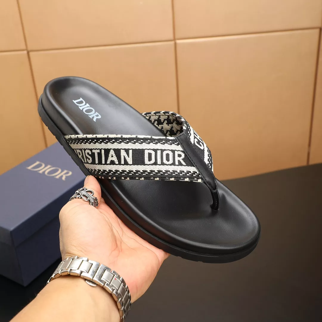 Christian Dior Slippers For Men UrbanStyle 397