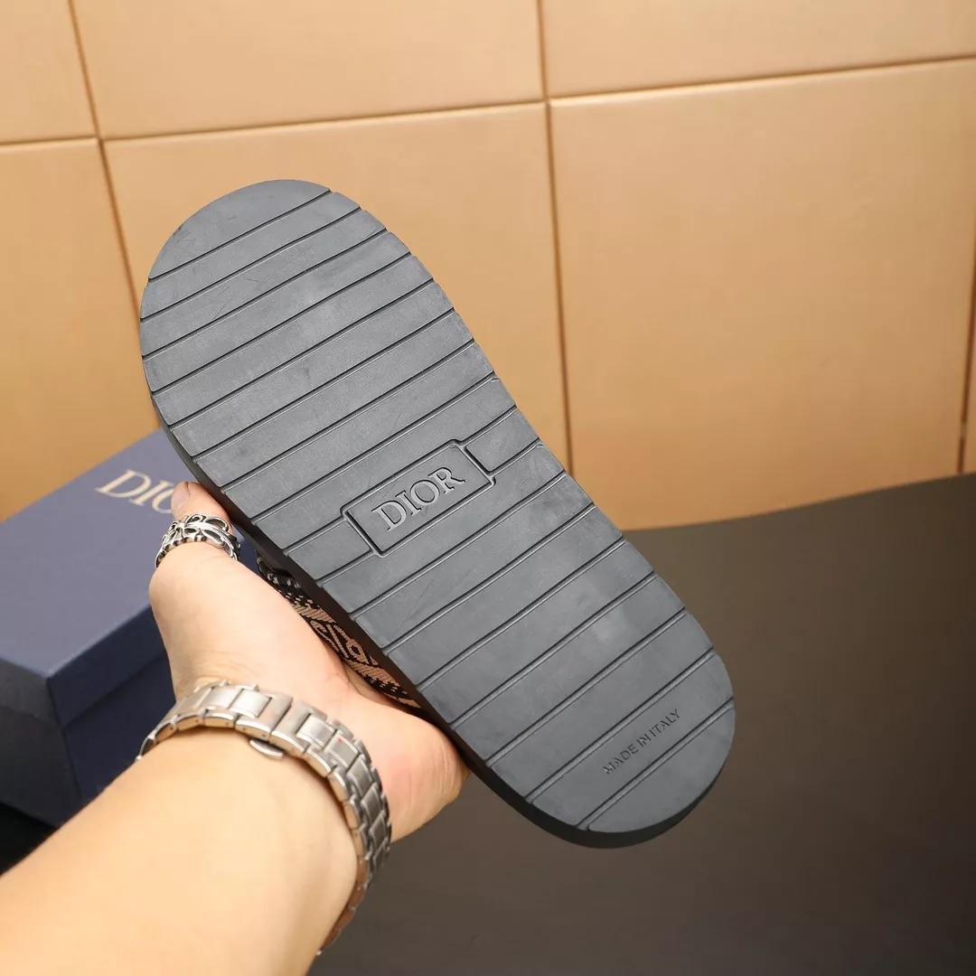Christian Dior Slippers For Men UrbanStyle 397