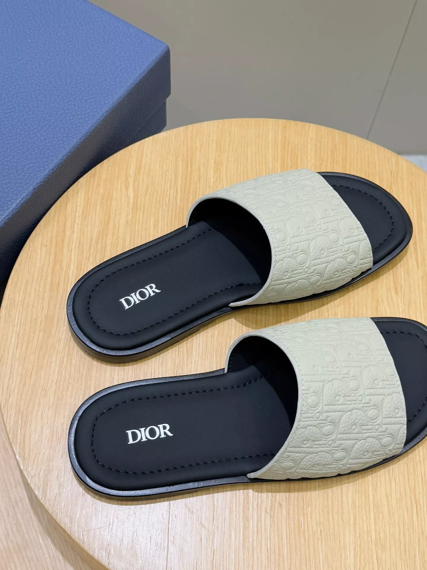 Christian Dior Slippers For Men WellDesigned 7835