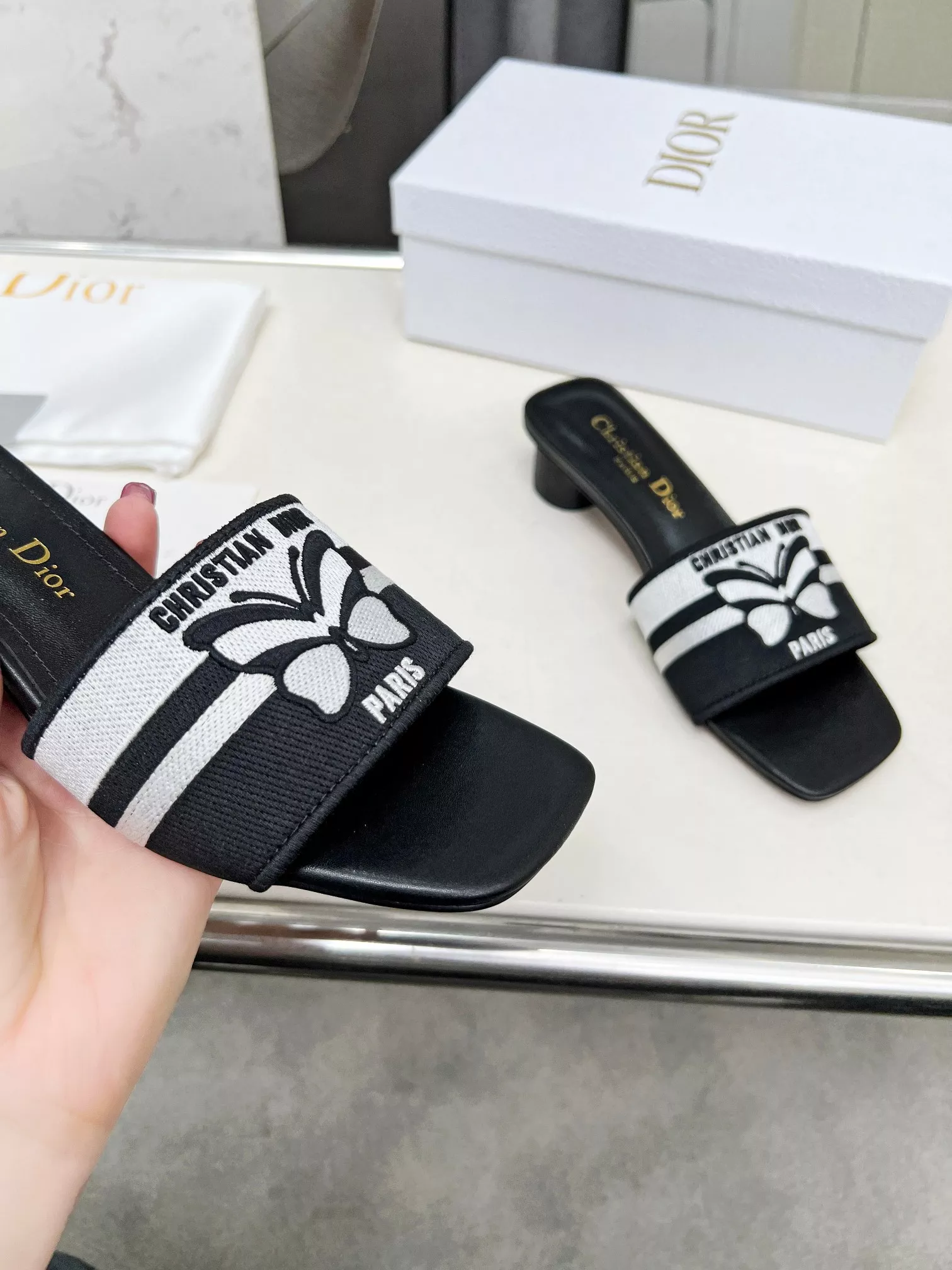 Christian Dior Slippers For Women Affordable 6802