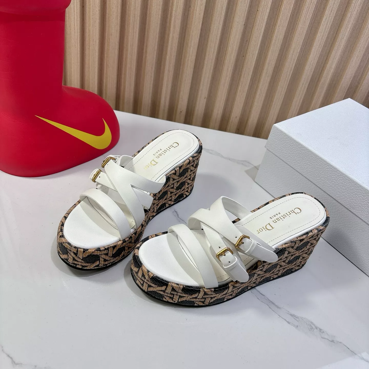Christian Dior Slippers For Women AllSeason 1217